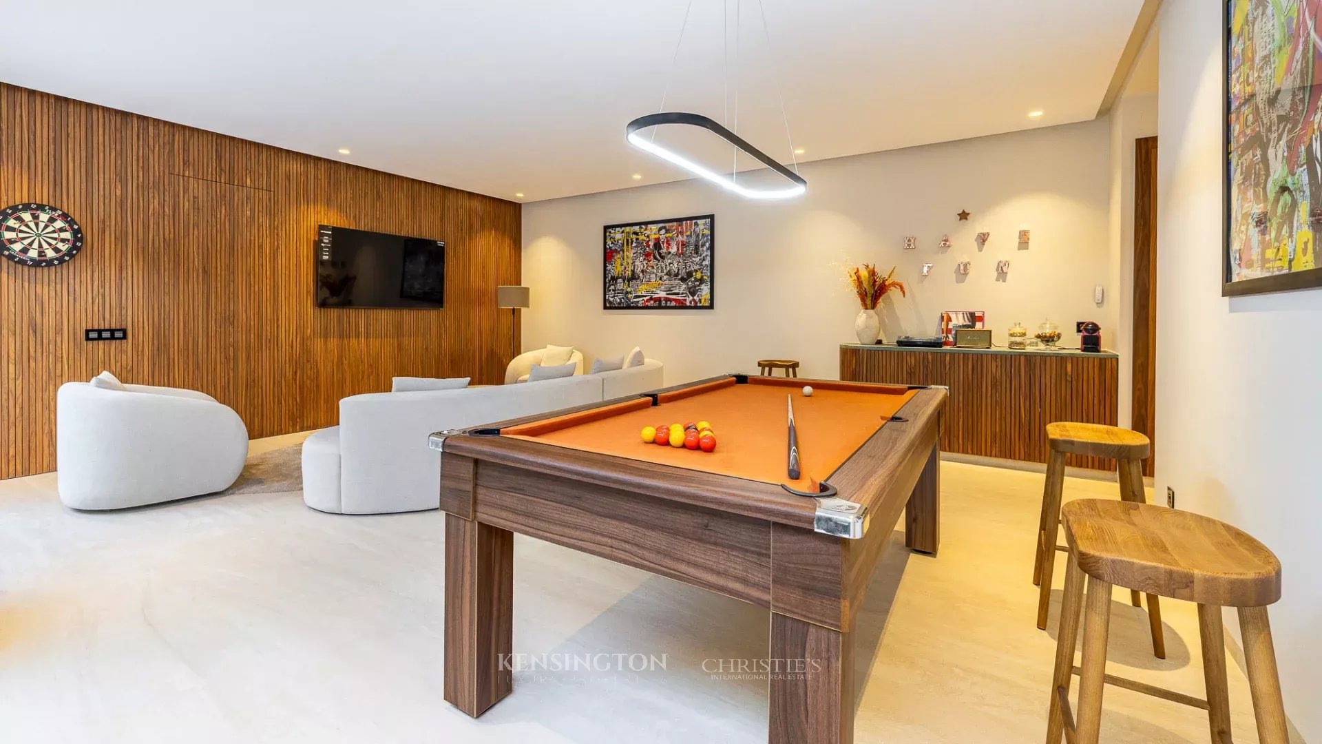 4 Bedroom Villa/Townhouse's Image 18