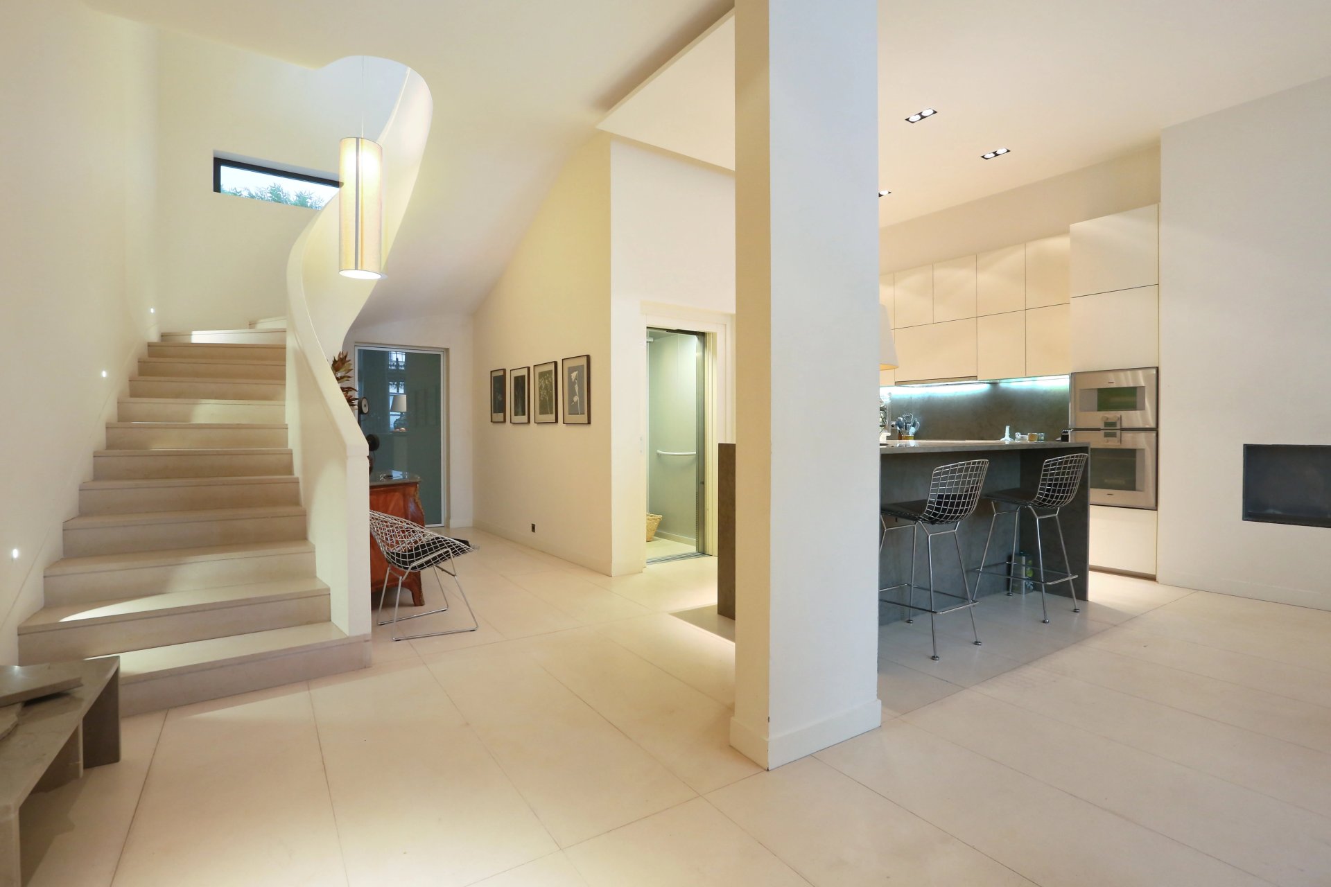 5 Bedroom Villa/Townhouse's Image 6