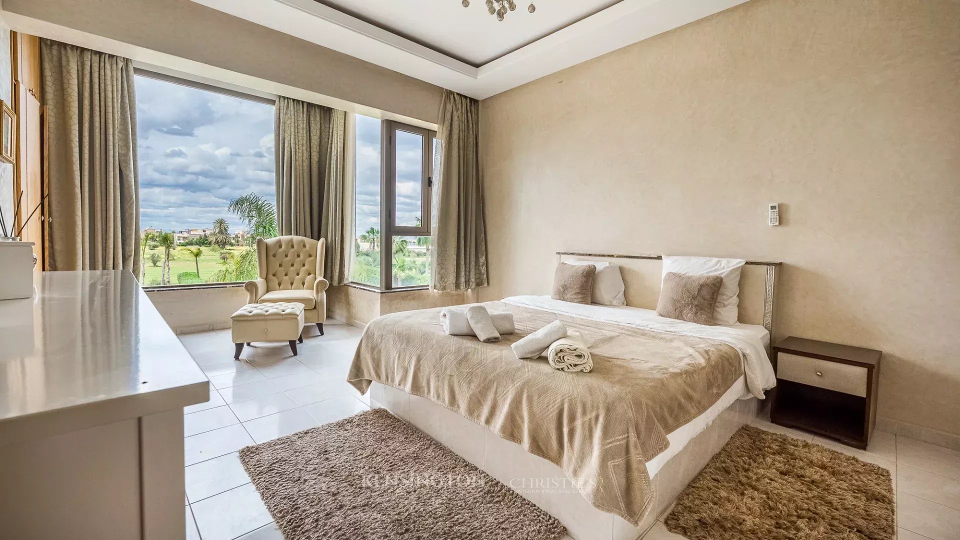 9 Bedroom Villa/Townhouse's Image 13