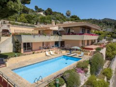 Architectural masterpiece in a prestigious domain in VILLEFRANCHE SUR MER — photo 6 of 6