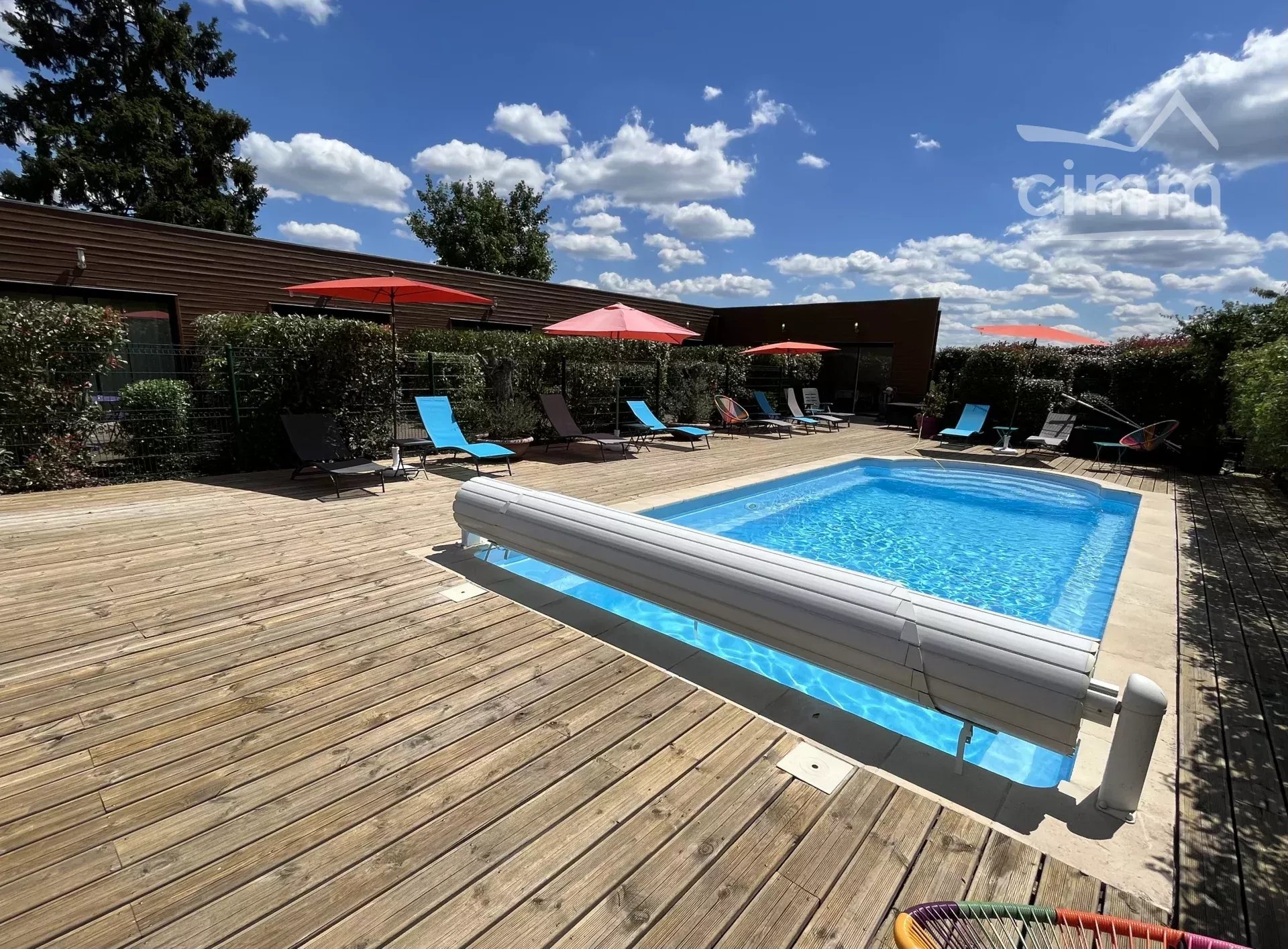 Agence immobilière de 