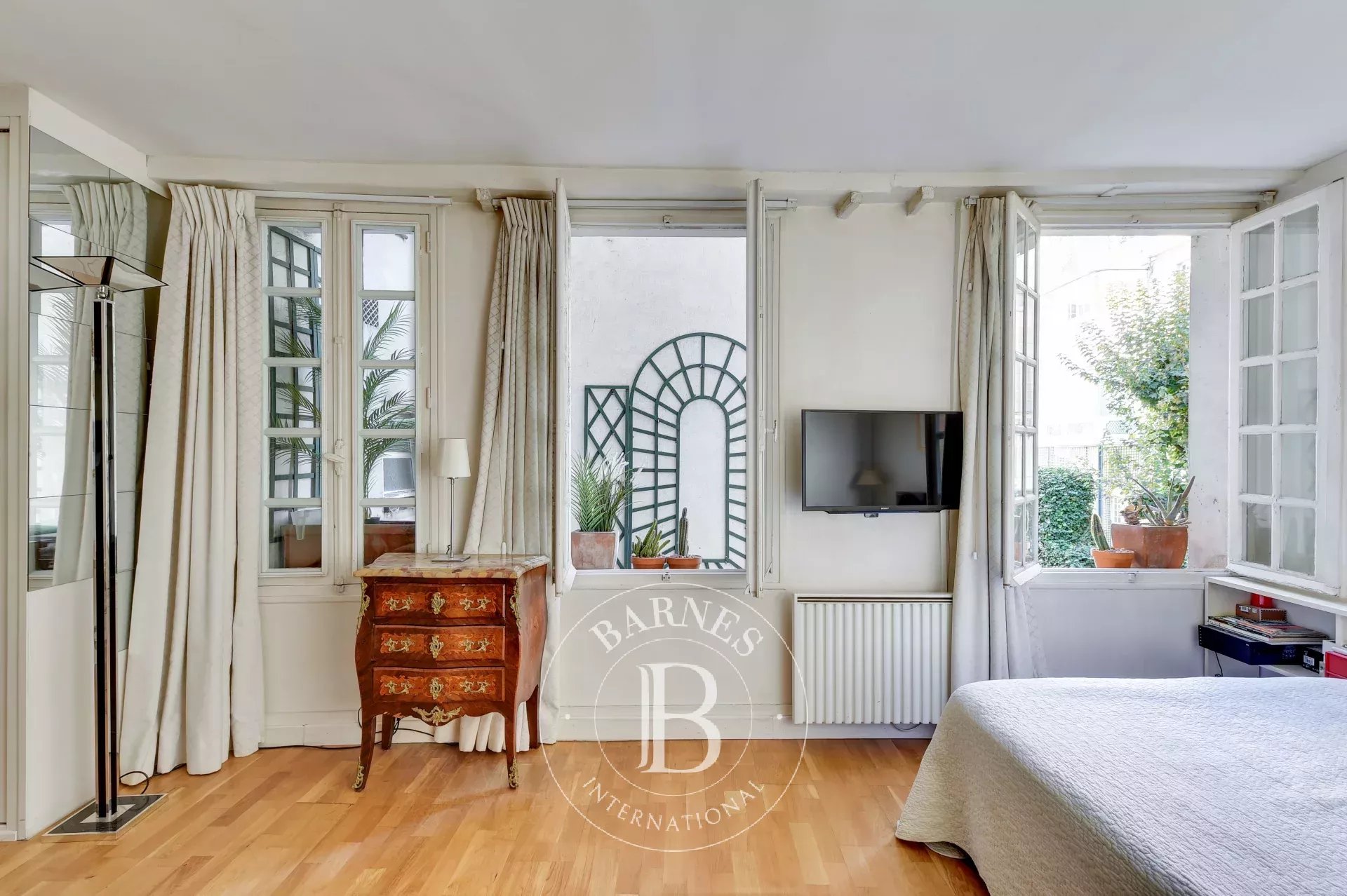 Daire Paris 7ème - picture 4