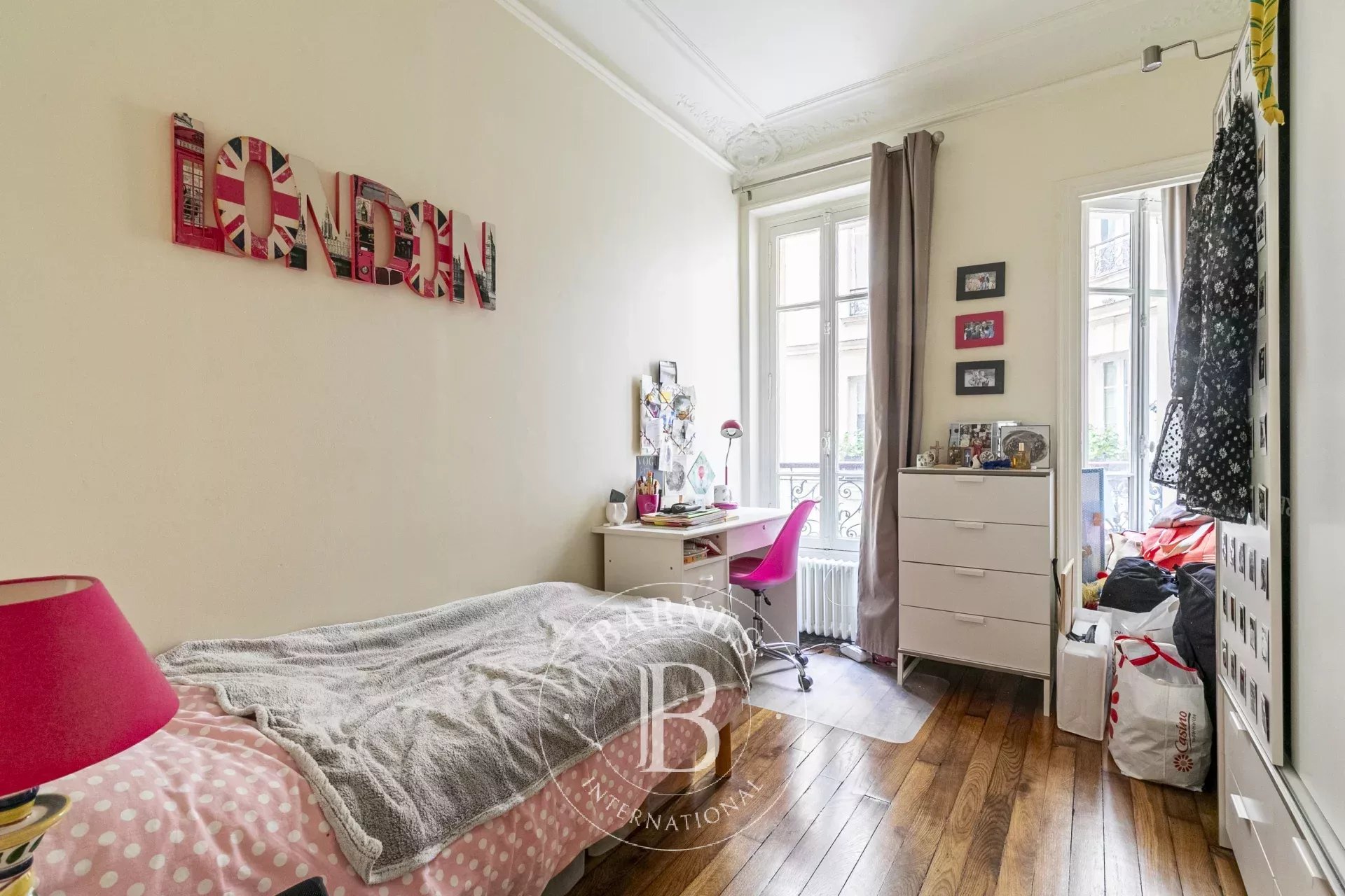 Paris 6 - Cherche-Midi - 4 bedrooms - picture 9