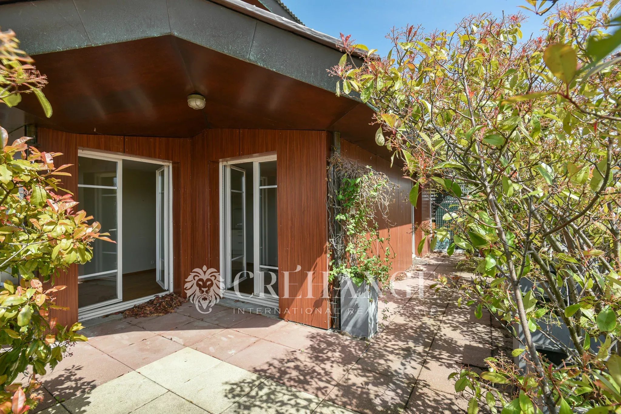 Saint-Germain-en-Laye – Duplex dernier étage avec terrasse