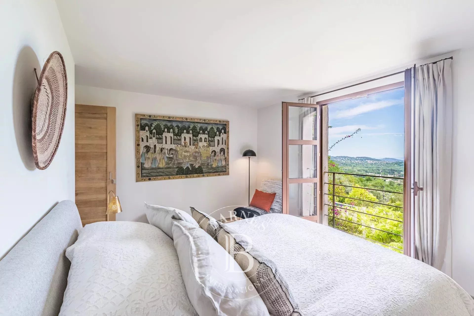 Chateauneuf-Grasse, contemporary Mas with sea view, 5 bedrooms - picture 15