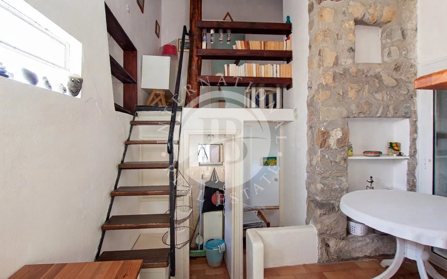 Villa in Latte - Image 5