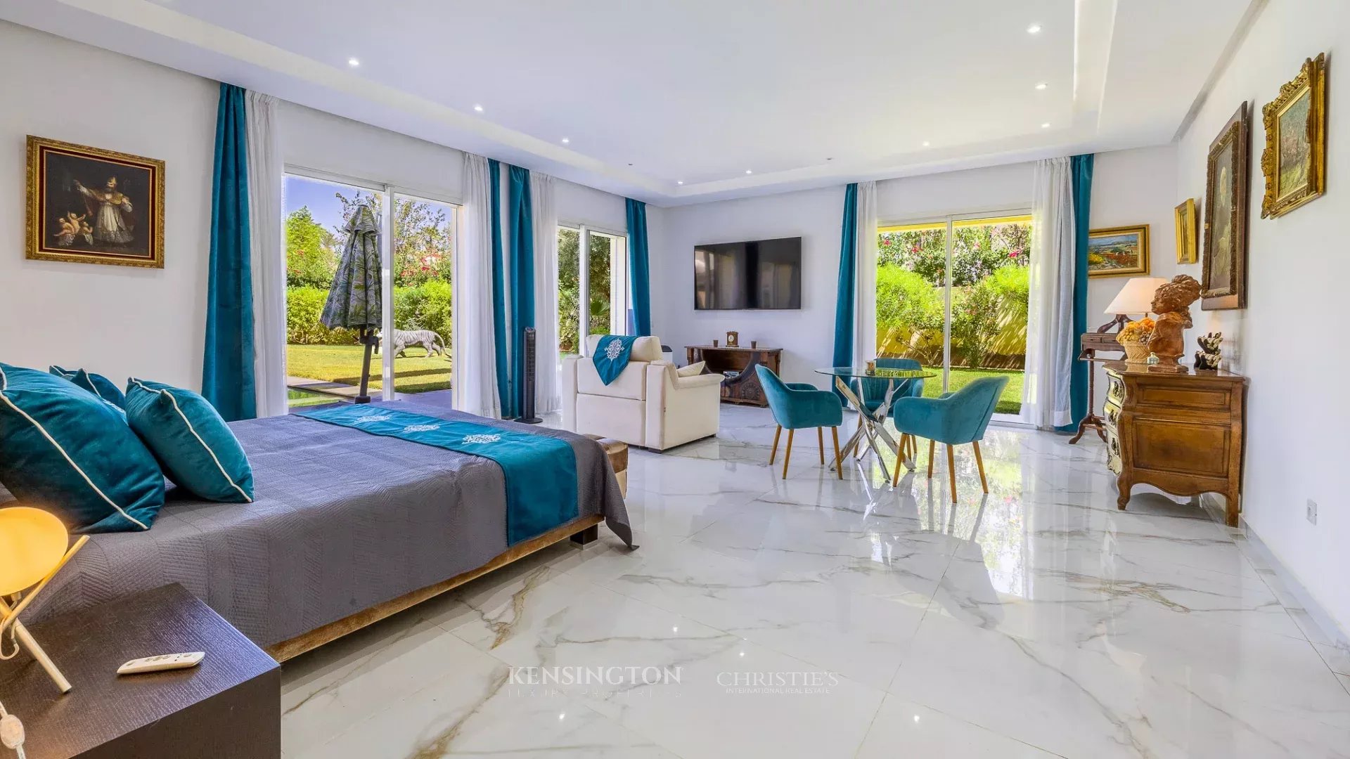 4 Bedroom Villa/Townhouse's Image 22