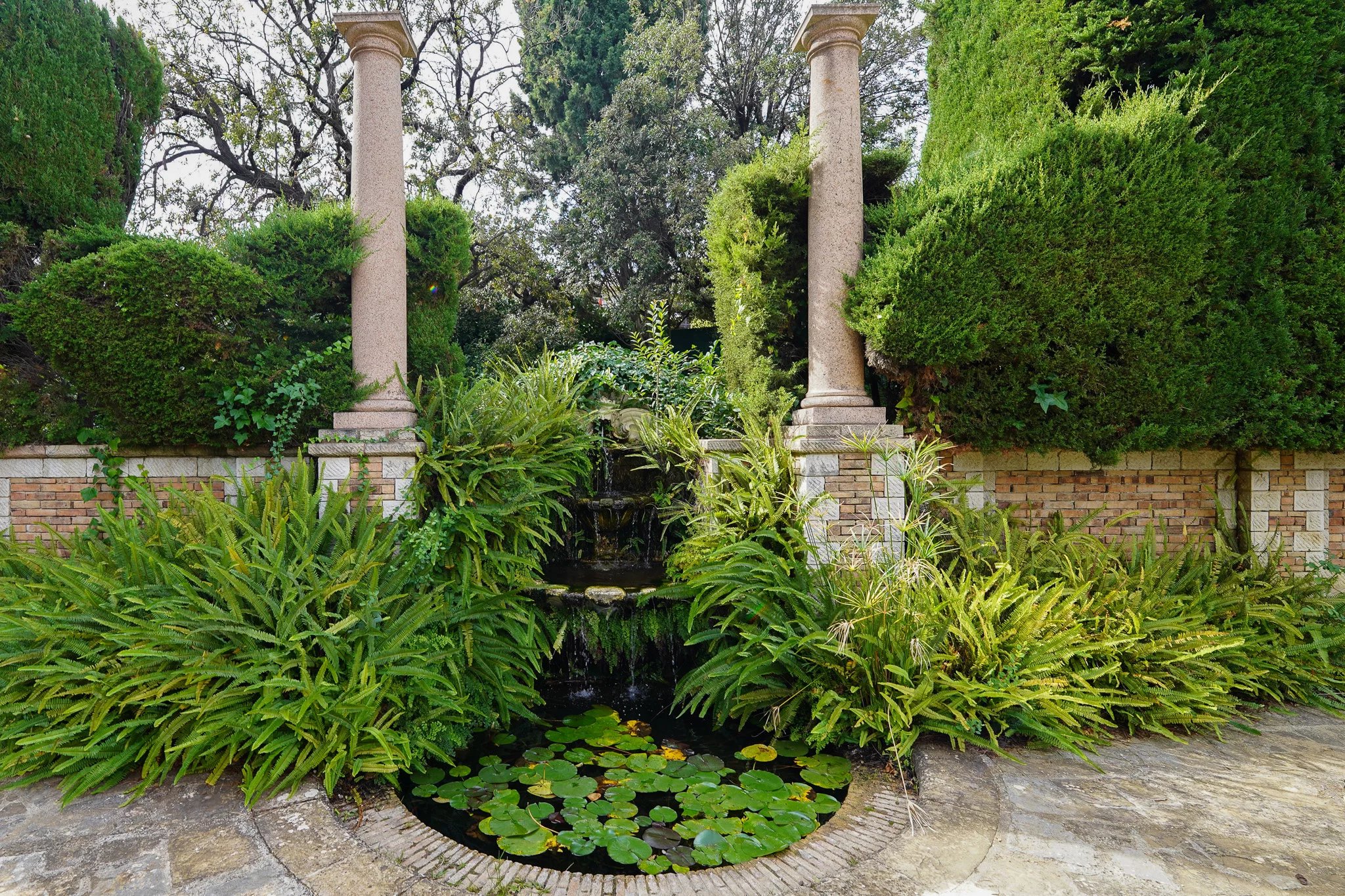 3 pieces Chateau saint Anne