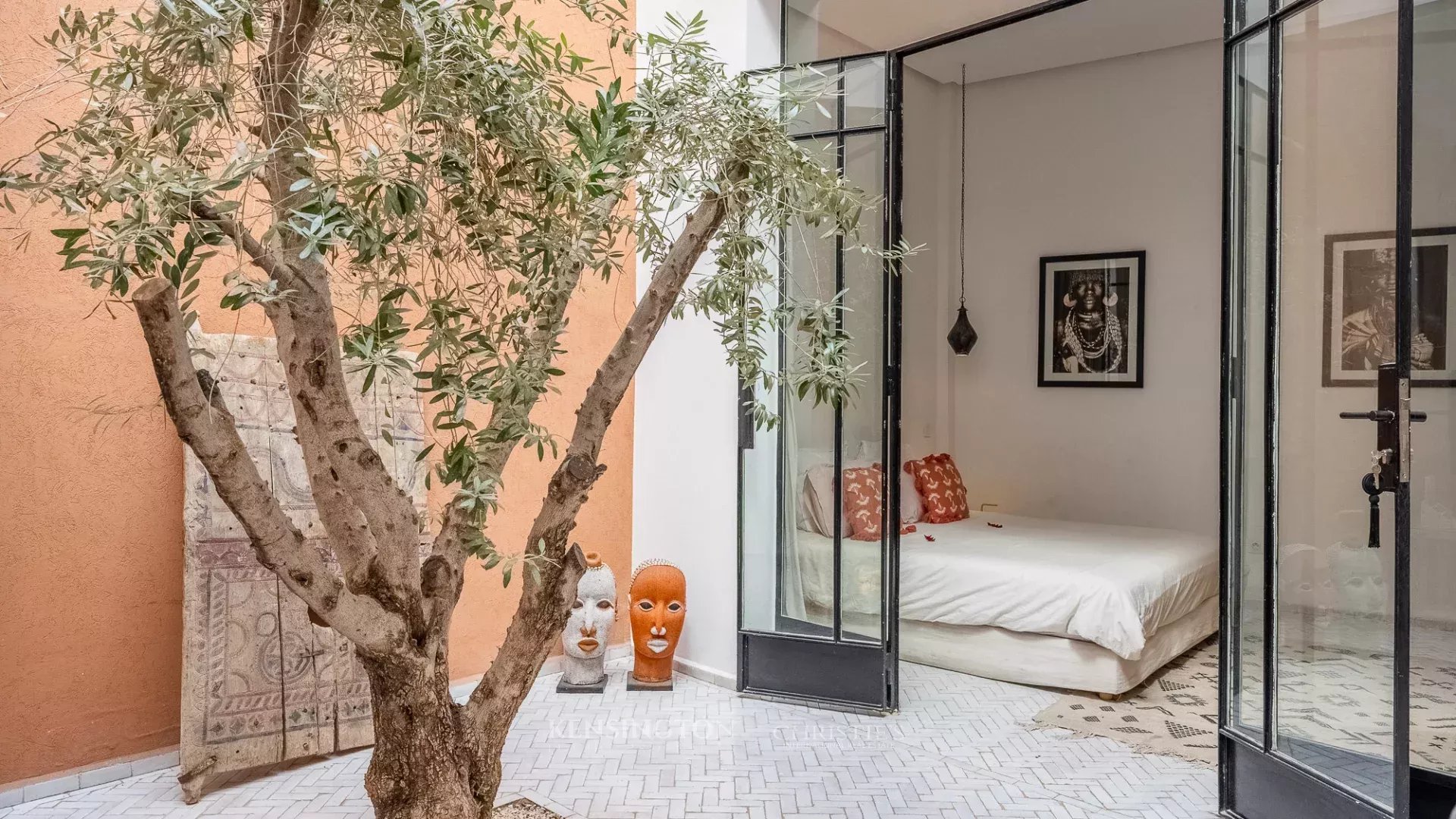 4 Bedroom Villa/Townhouse's Image 6