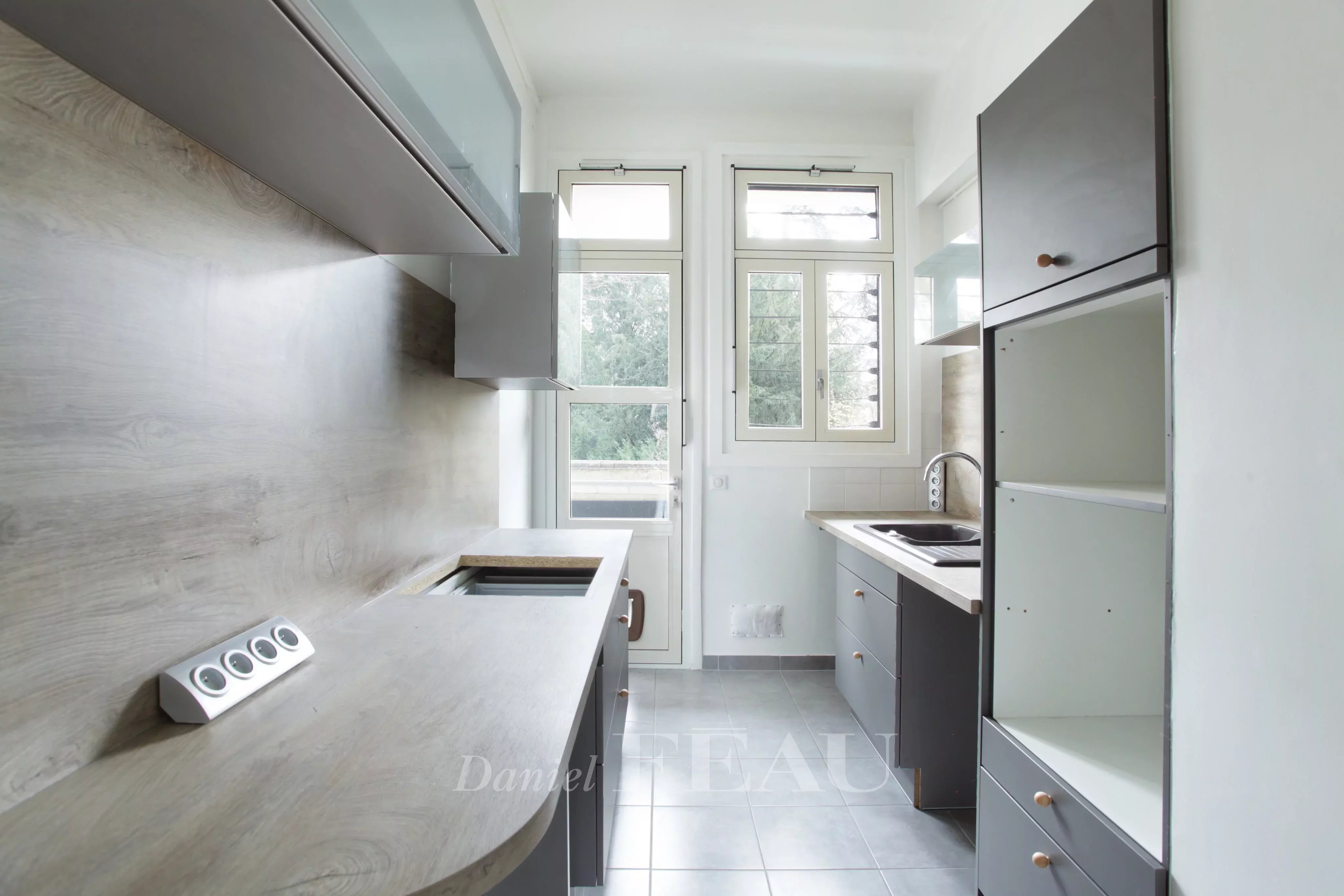 Kitchen Tile