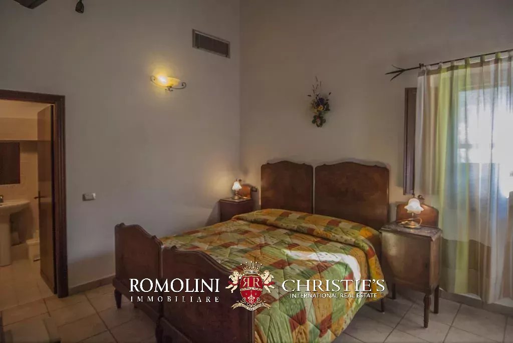 15 Bedroom Villa/Townhouse's Image 27