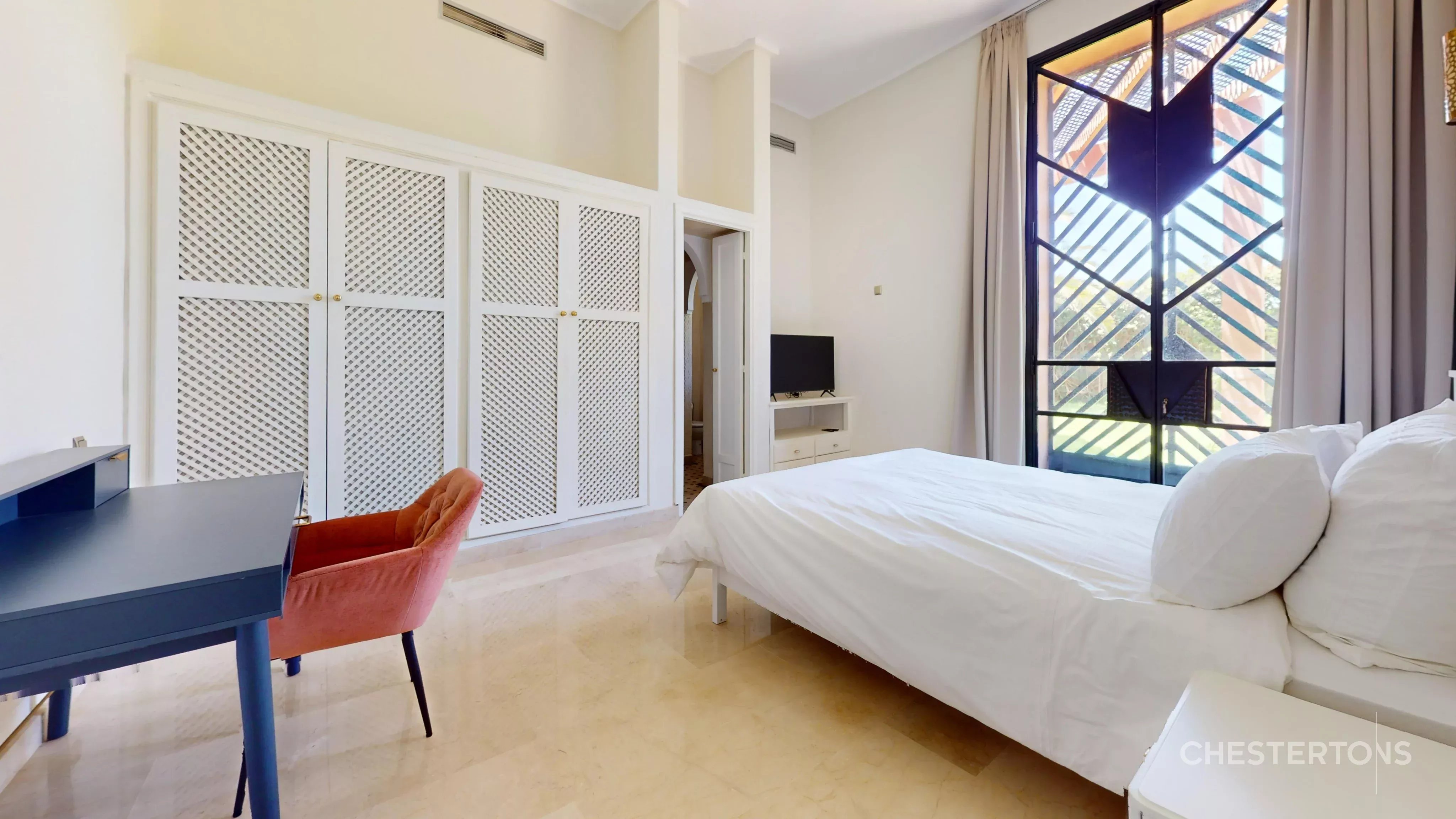  Image of Villa - 7 Bedrooms for Sale in Marrakech-Ménara-Marrakech-Morocco, Image 23