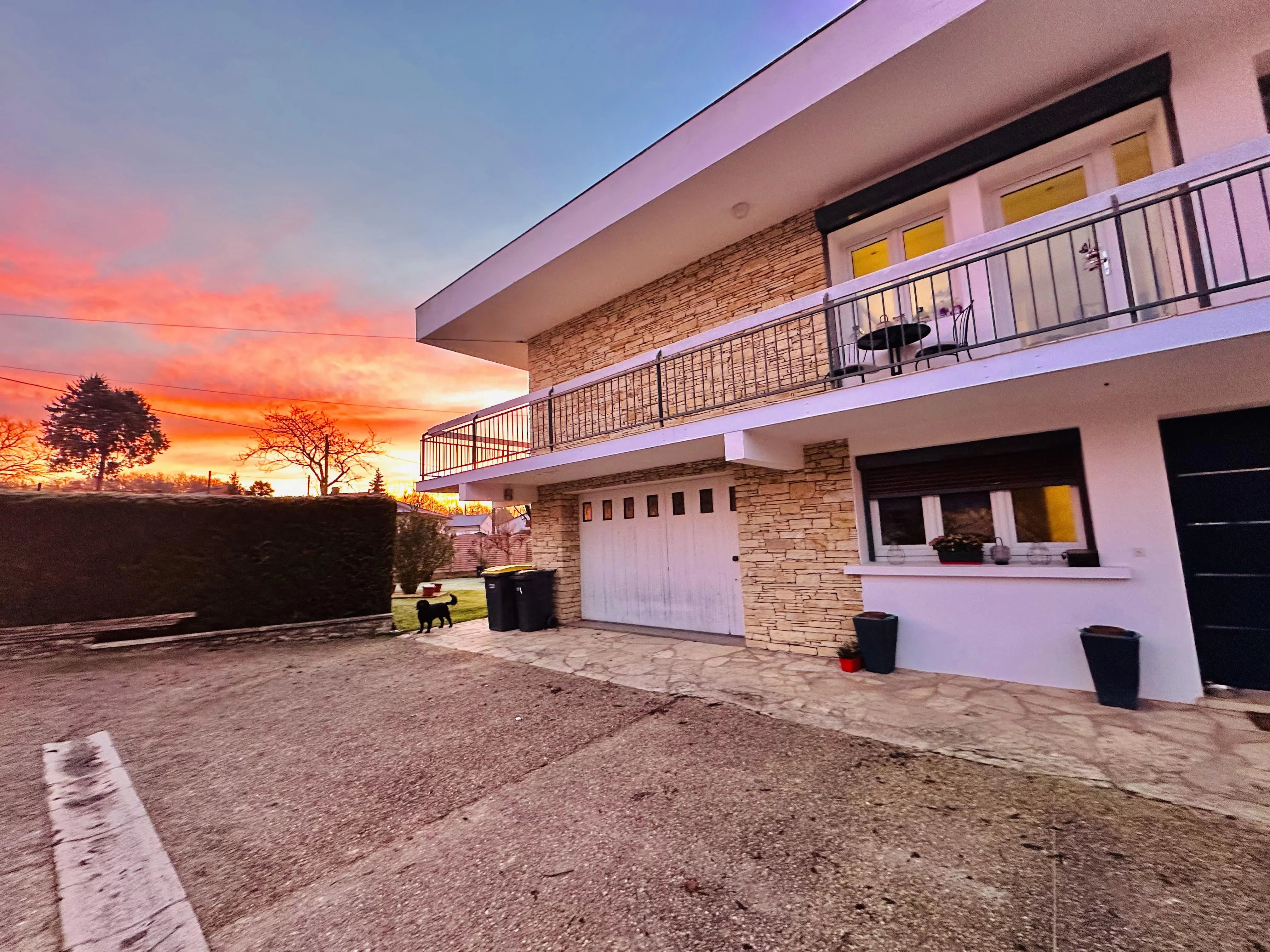 House in Miramont-de-Guyenne - Image 2