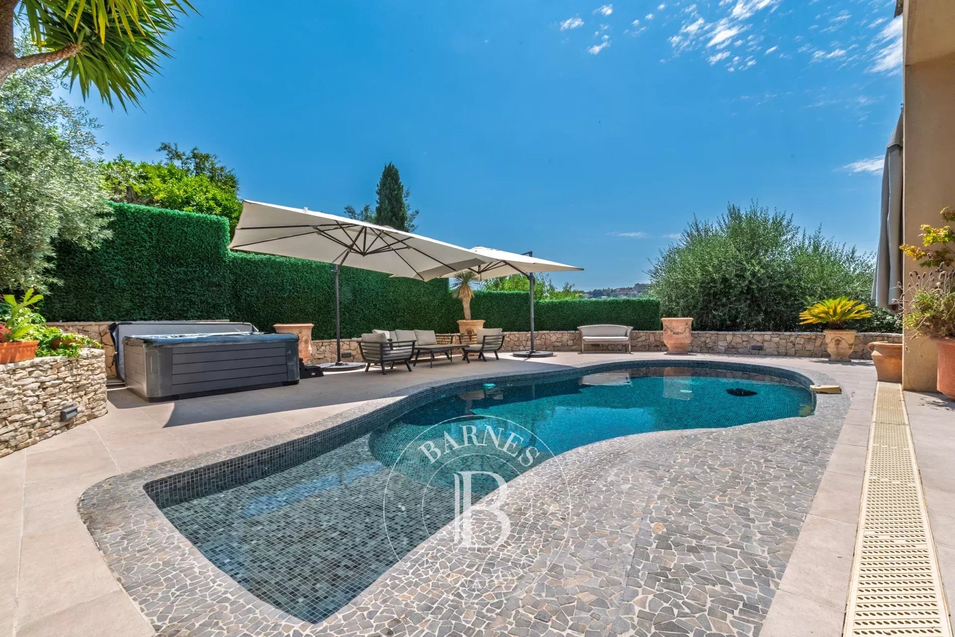 Villa Vence  -  ref 87139633 (picture 1)