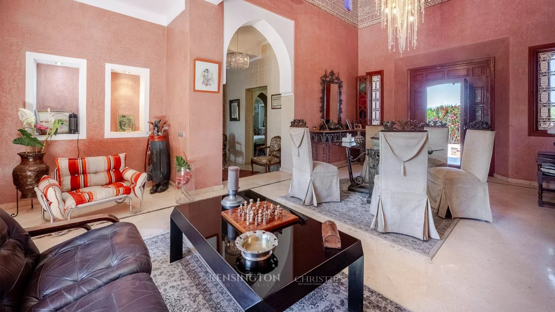 4 Bedroom Villa/Townhouse's Image 18