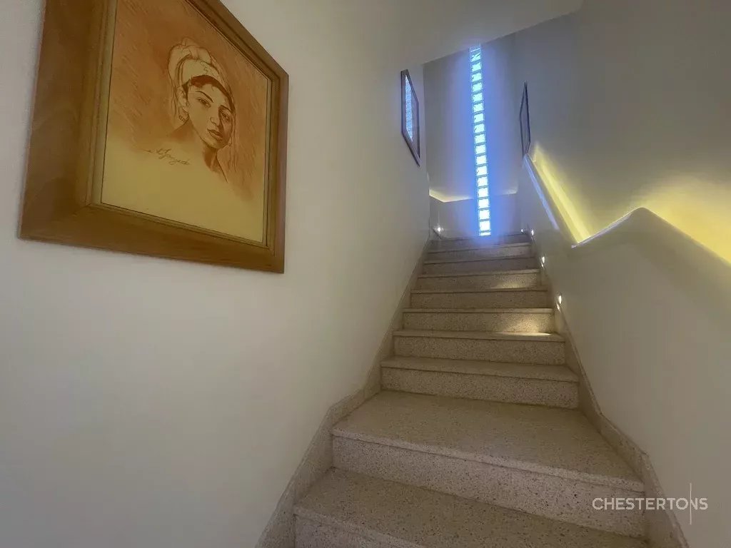  Image of Villa - 6 Bedrooms for Sale in Marrakech-Ménara-Marrakech-Morocco, Image 13