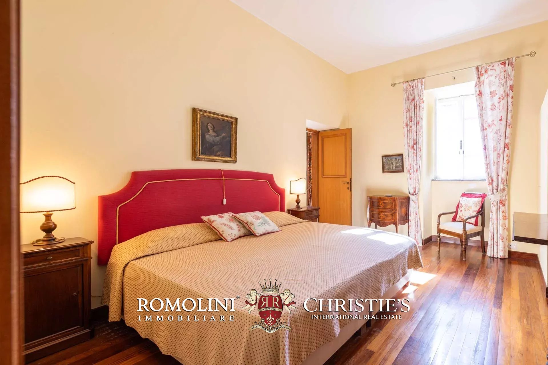 30 Bedroom Villa/Townhouse's Image 51