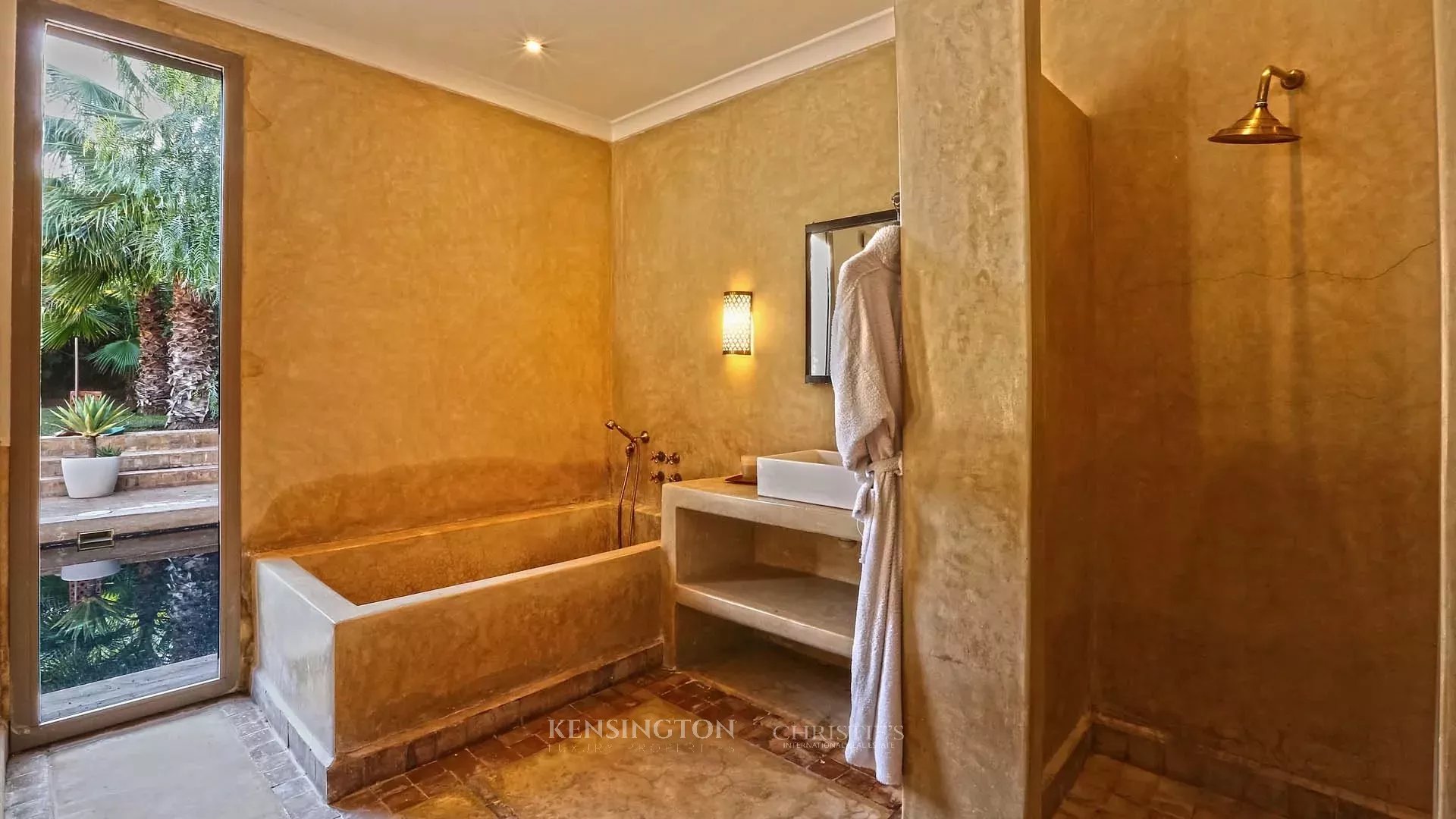 12 Bedroom Villa/Townhouse's Image 29