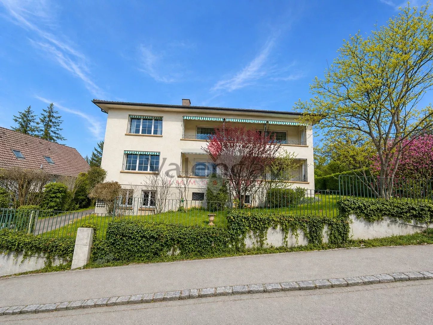 Agence immobilière de VALENCAY IMMOBILIER SARL