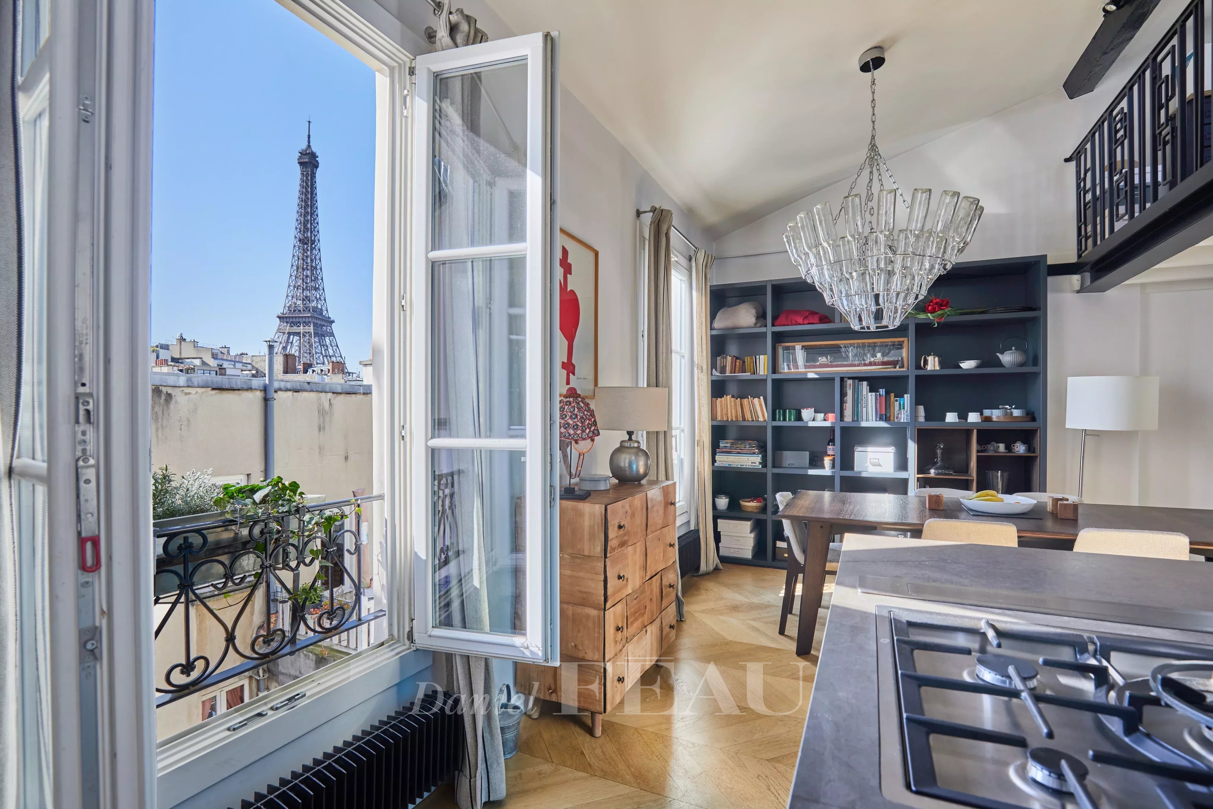 Paris 7th District – An ideal pied a terre