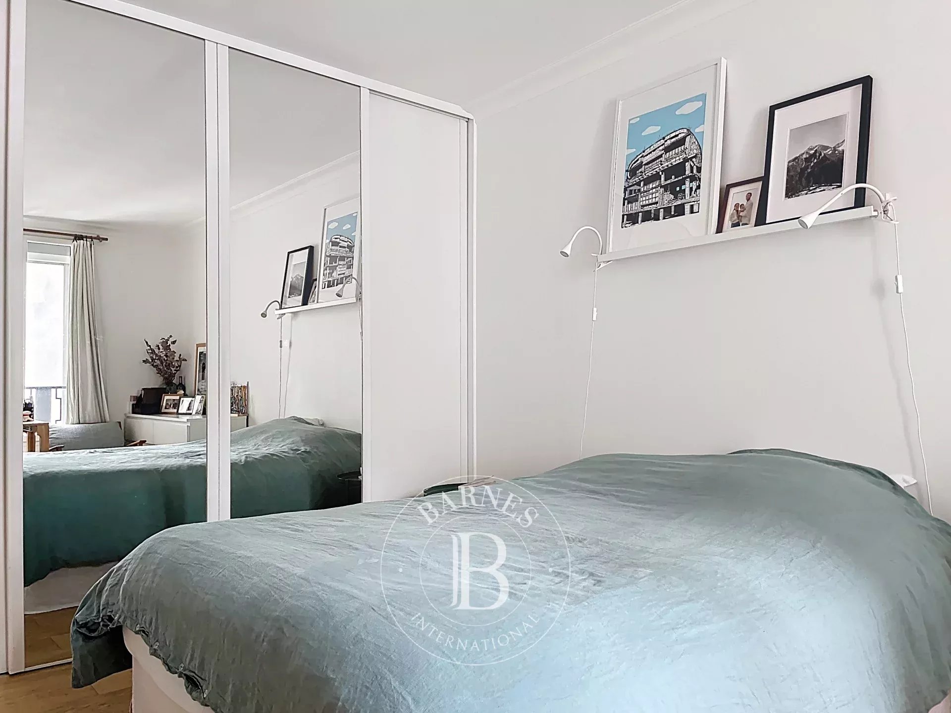 Daire Paris 10ème - picture 7