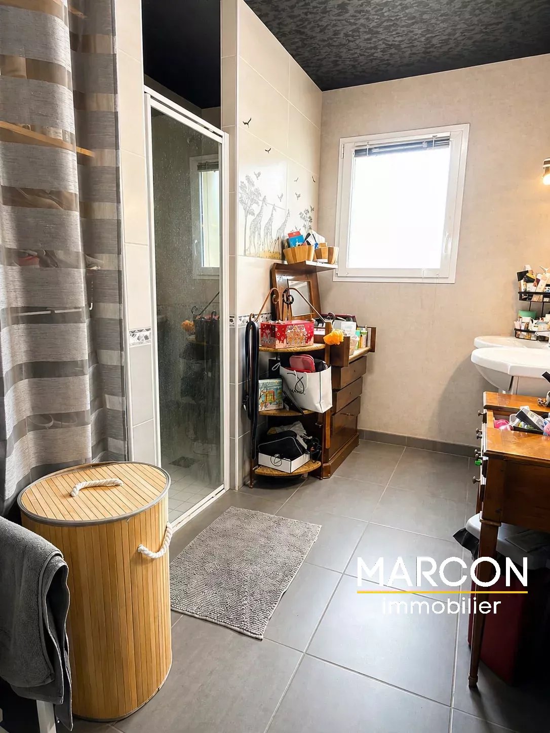 Sale Pavilion Guéret