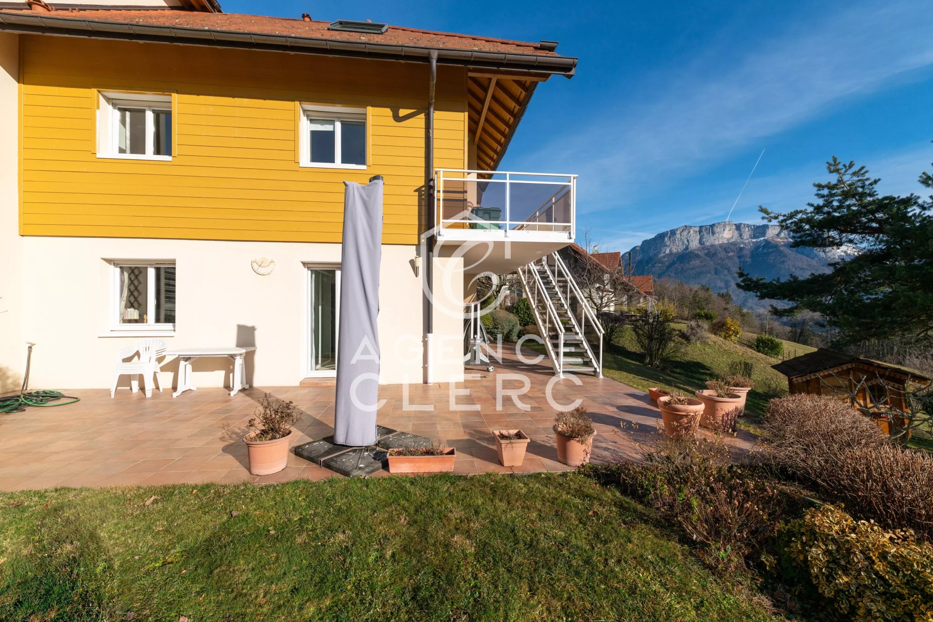 4 Bedroom Villa/Townhouse's Image 4