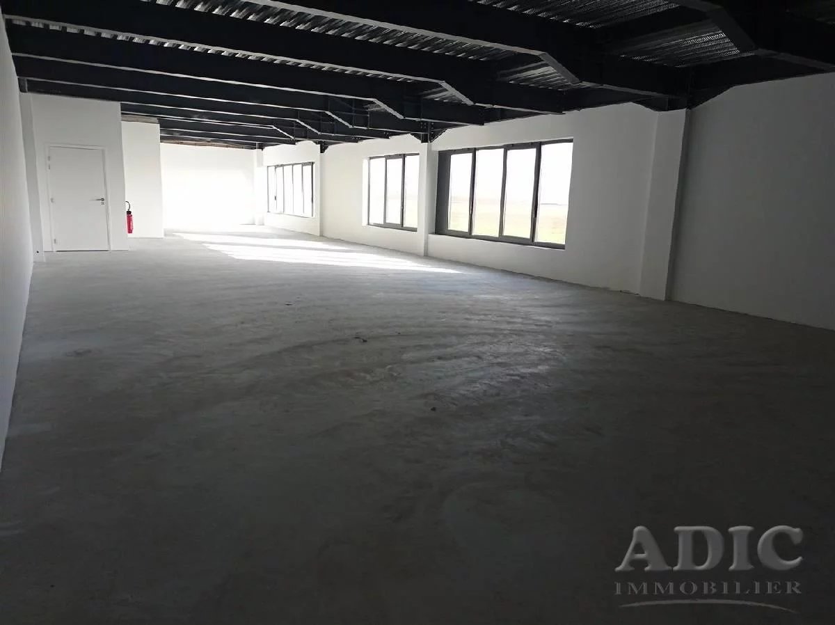 Location Bureau Le Mesnil-Amelot
