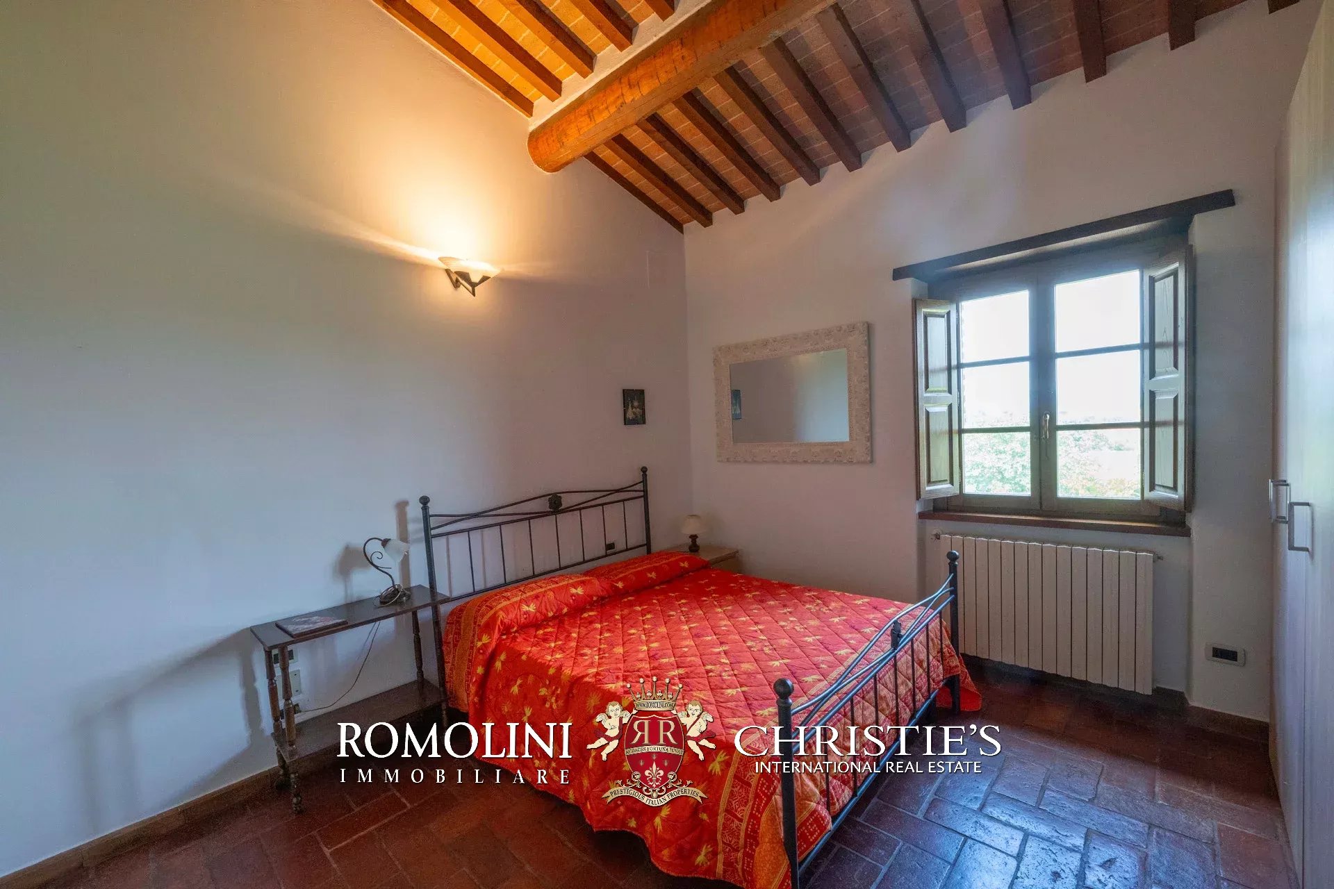 5 Bedroom Villa/Townhouse's Image 39
