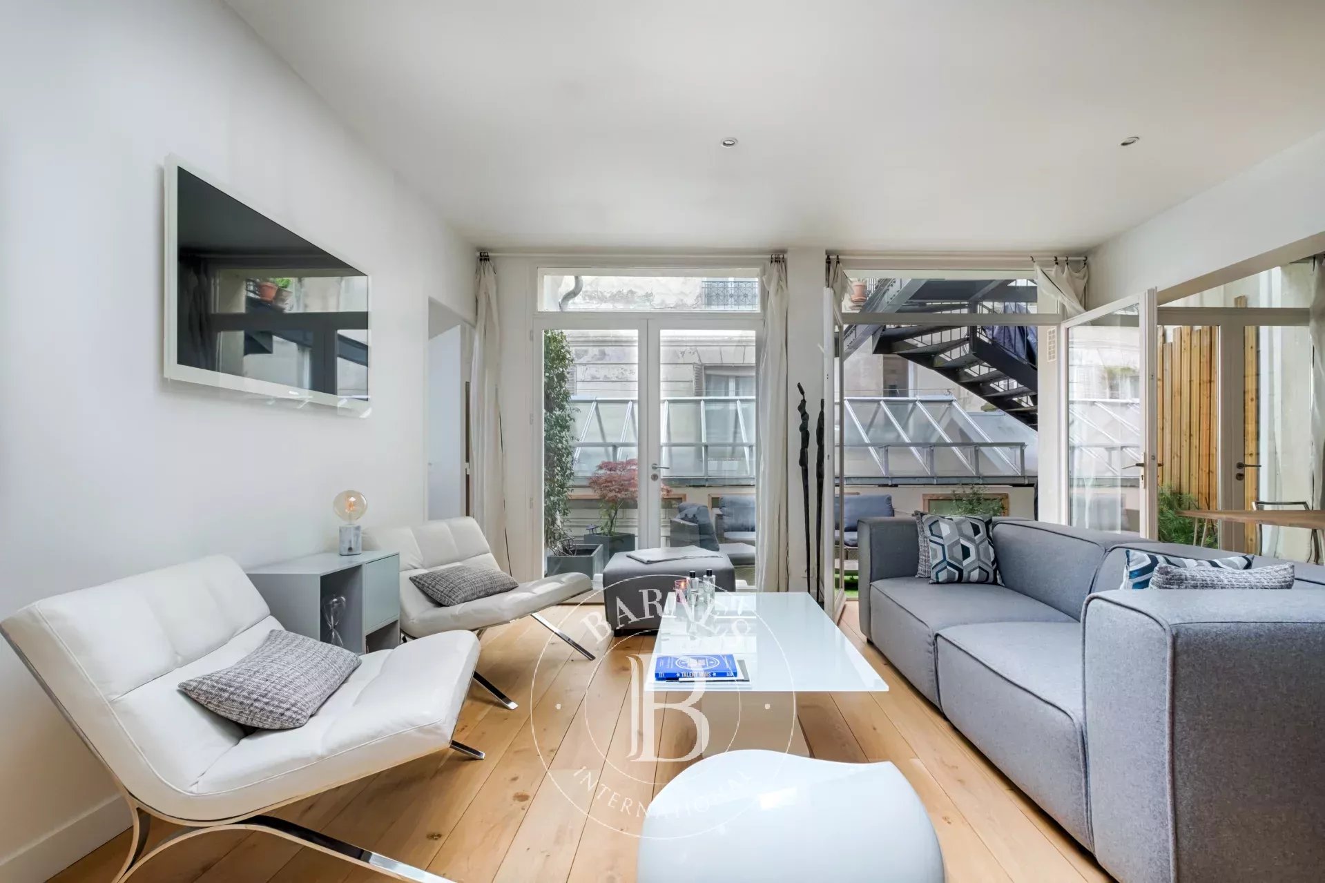 Daire Paris 2ème - picture 11