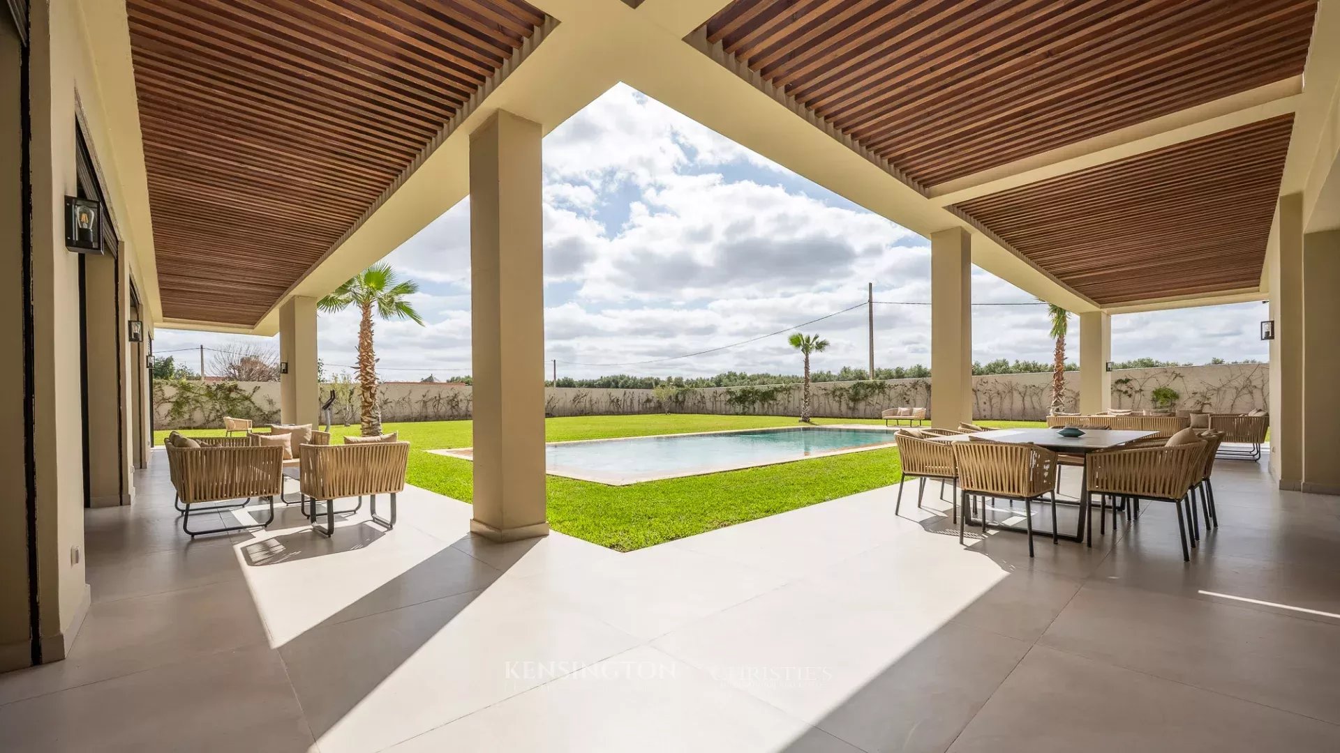 4 Bedroom Villa/Townhouse's Image 27