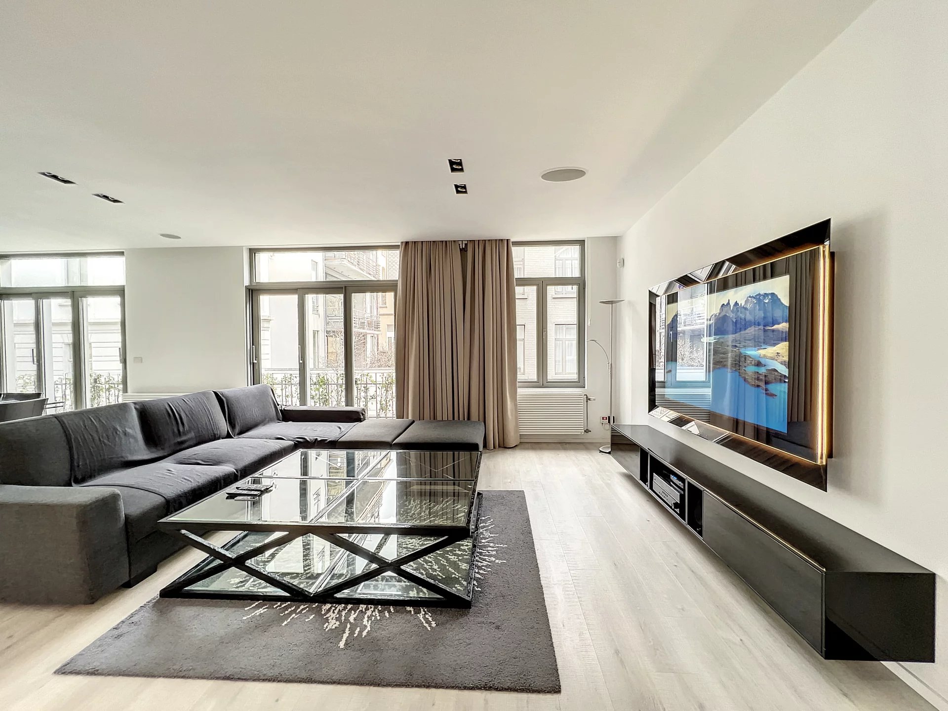 Ev Ixelles - picture 11