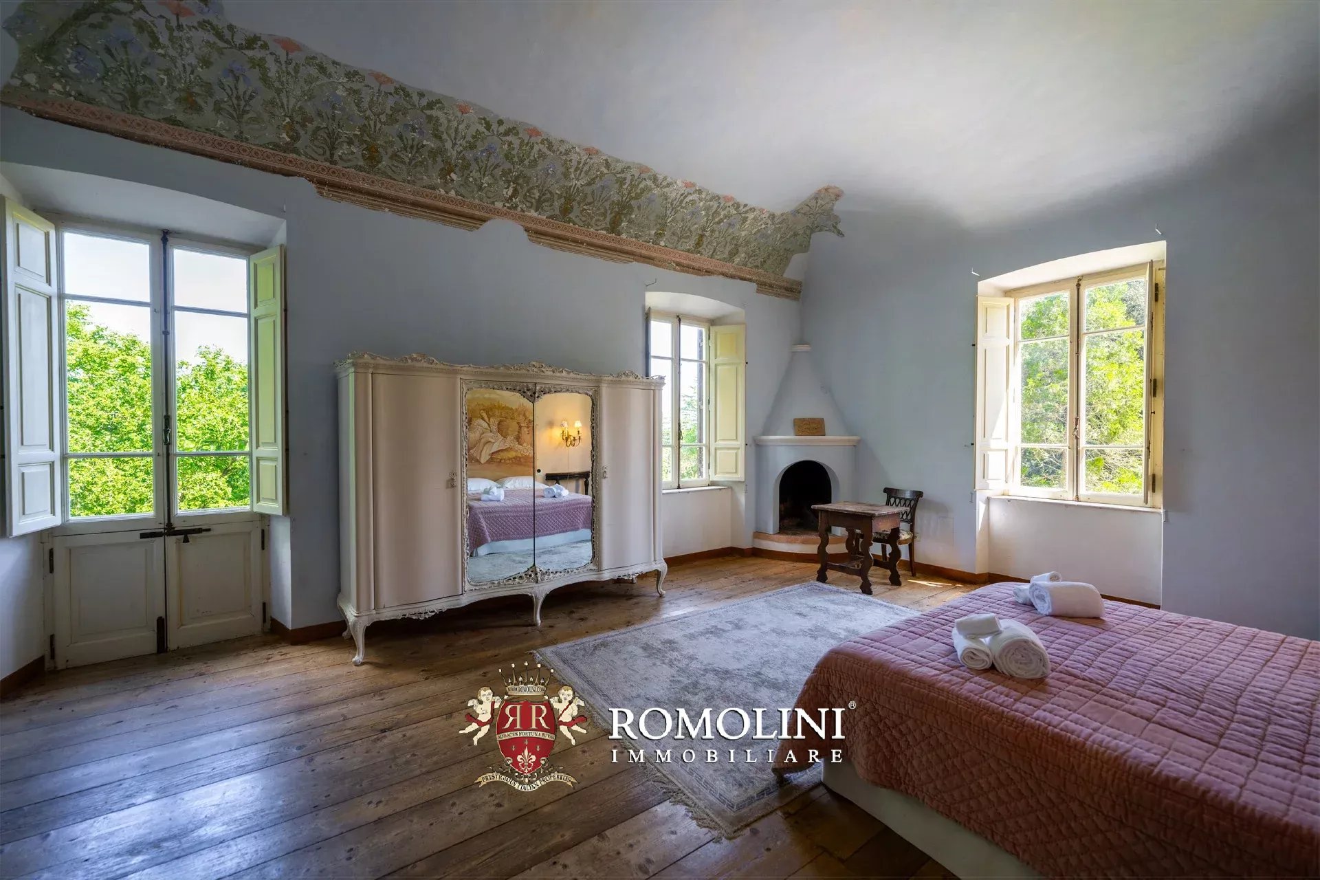 26 Bedroom Villa/Townhouse's Image 35