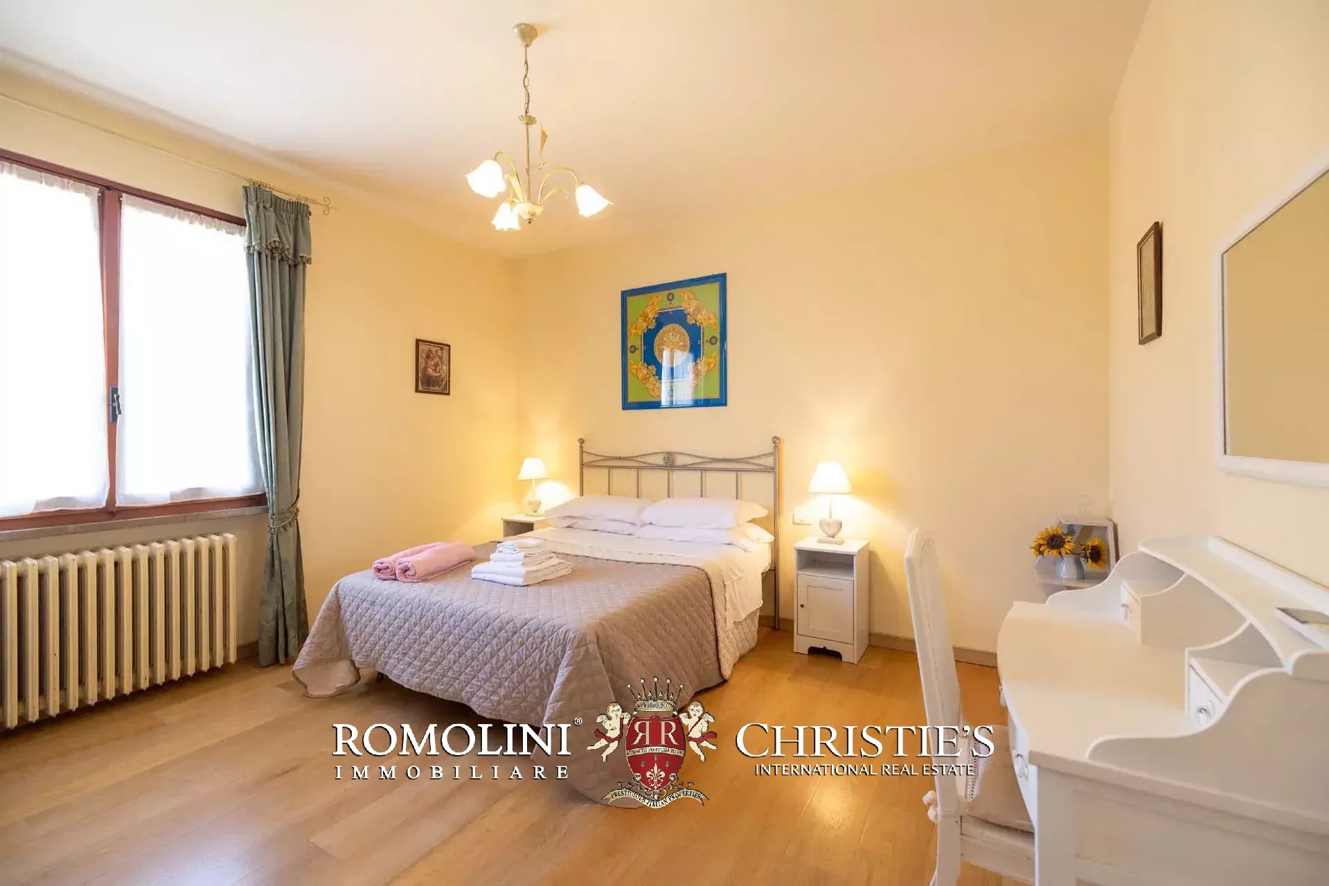 19 Bedroom Villa/Townhouse's Image 41
