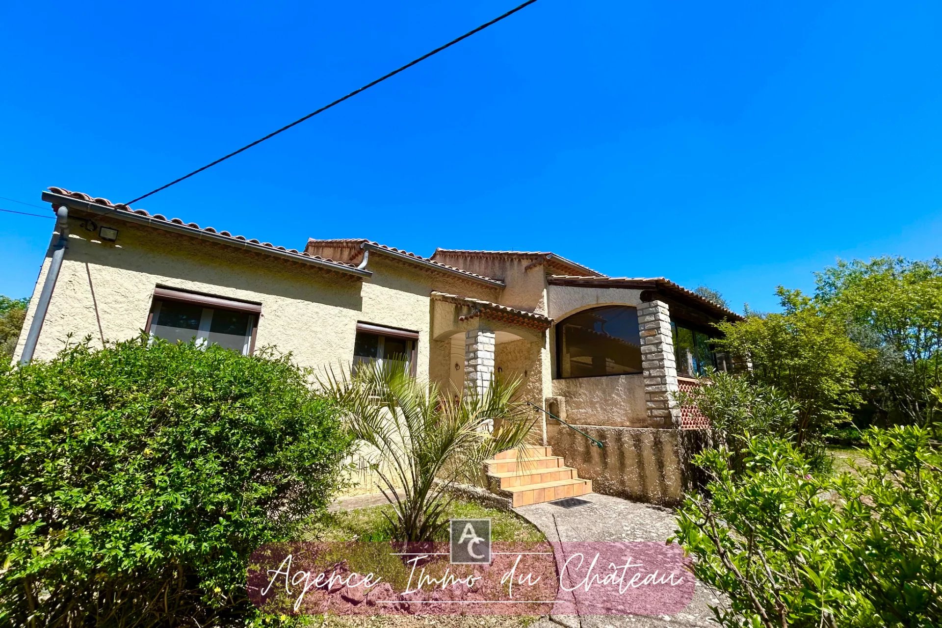 Agence immobilière de 