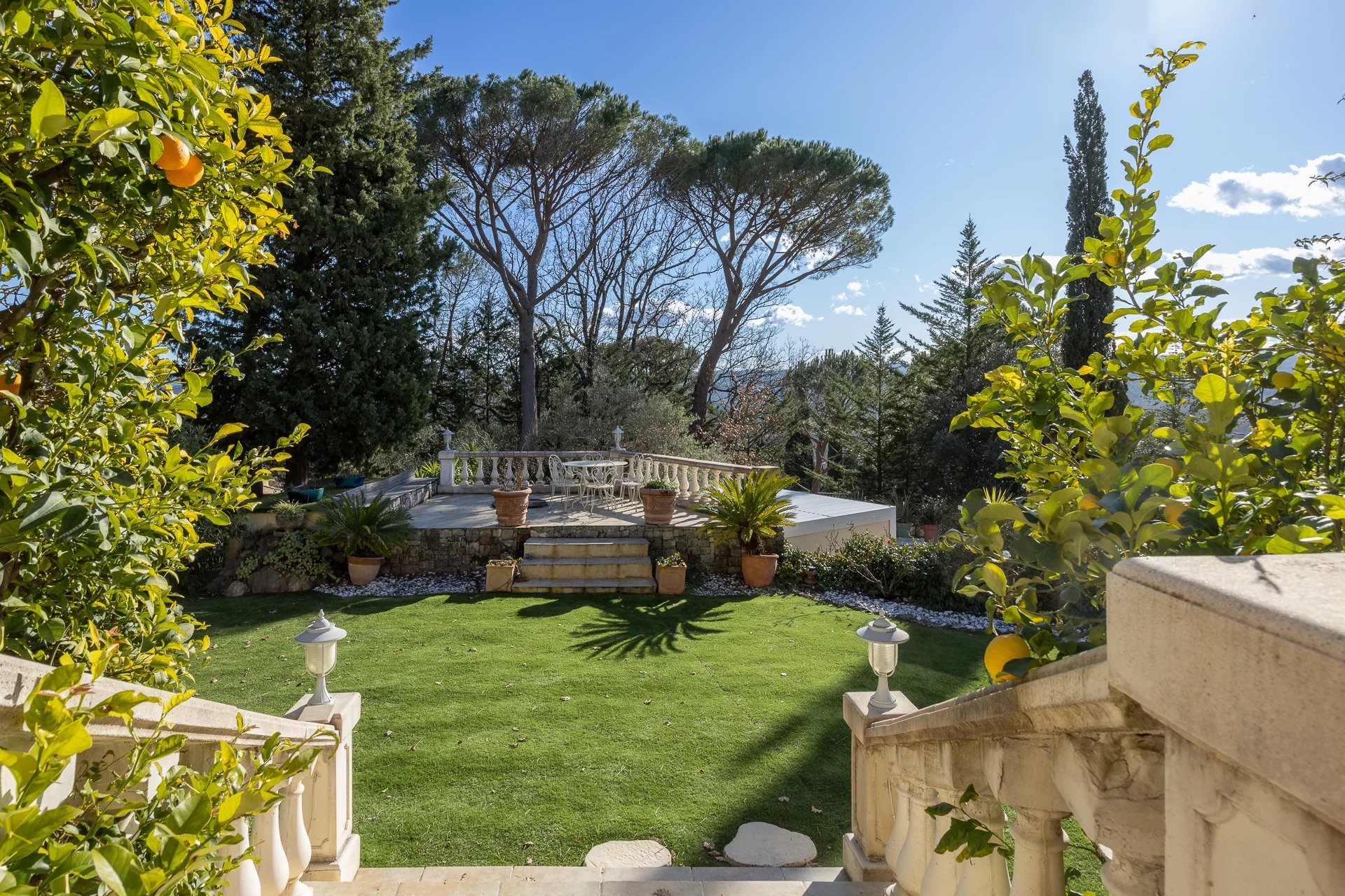 Elegant Property in a Sought-After Area of Montauroux