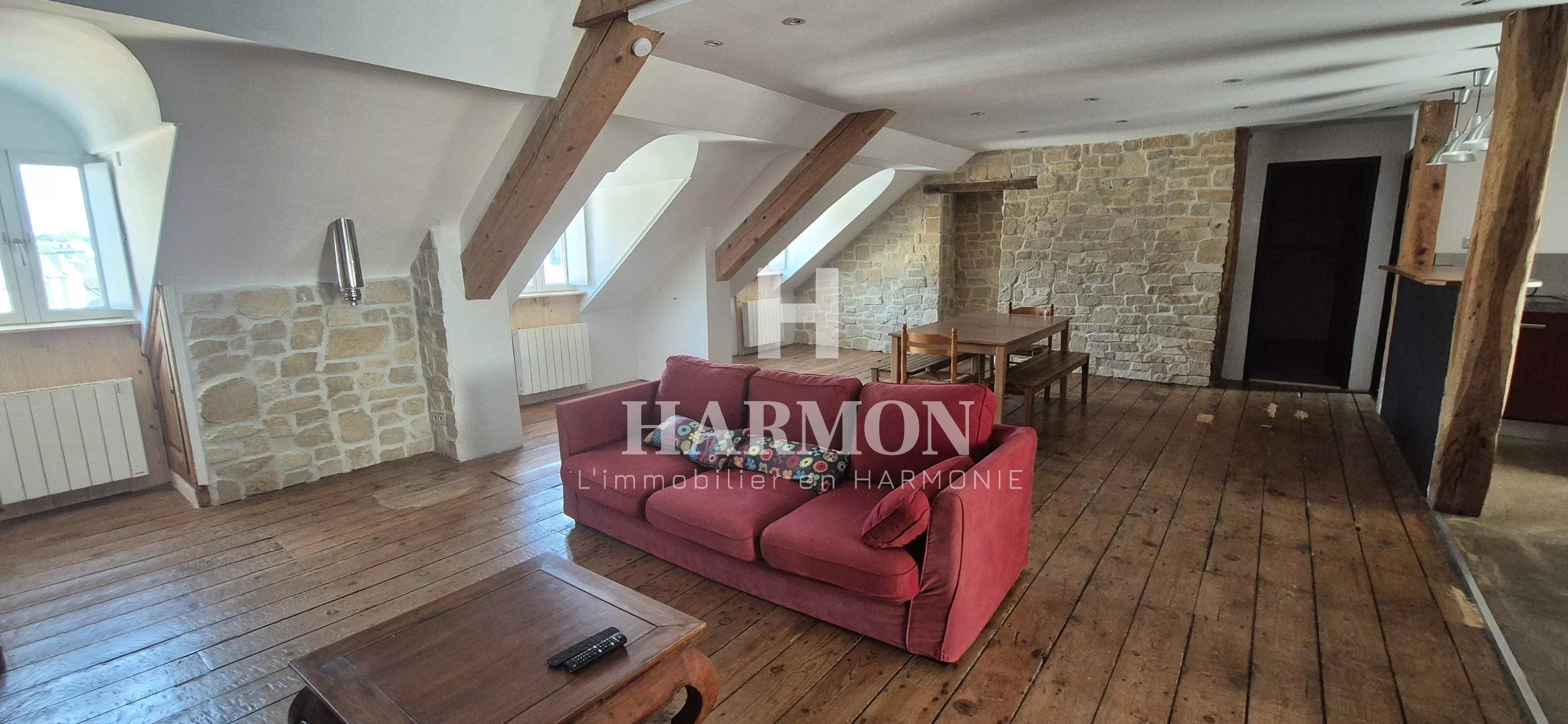 Appartement de charme – Ancien rénové avec goût