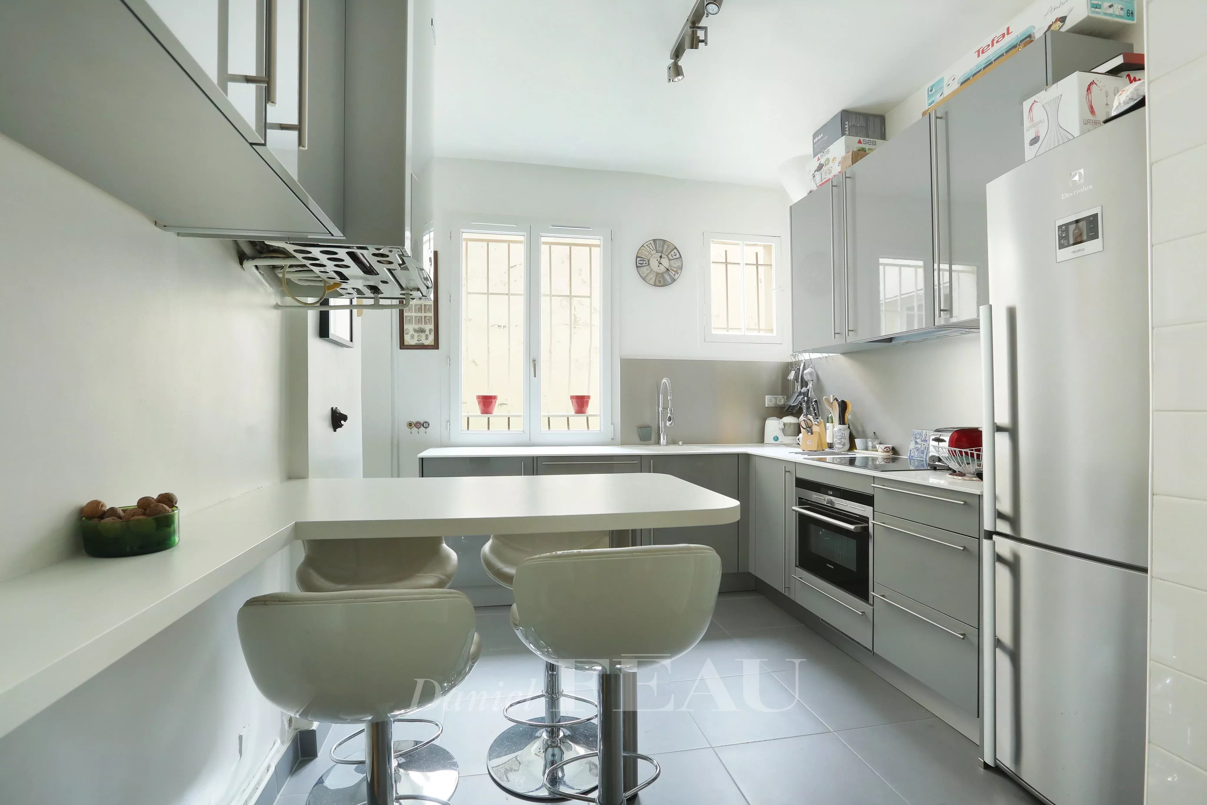 Kitchen Tile
