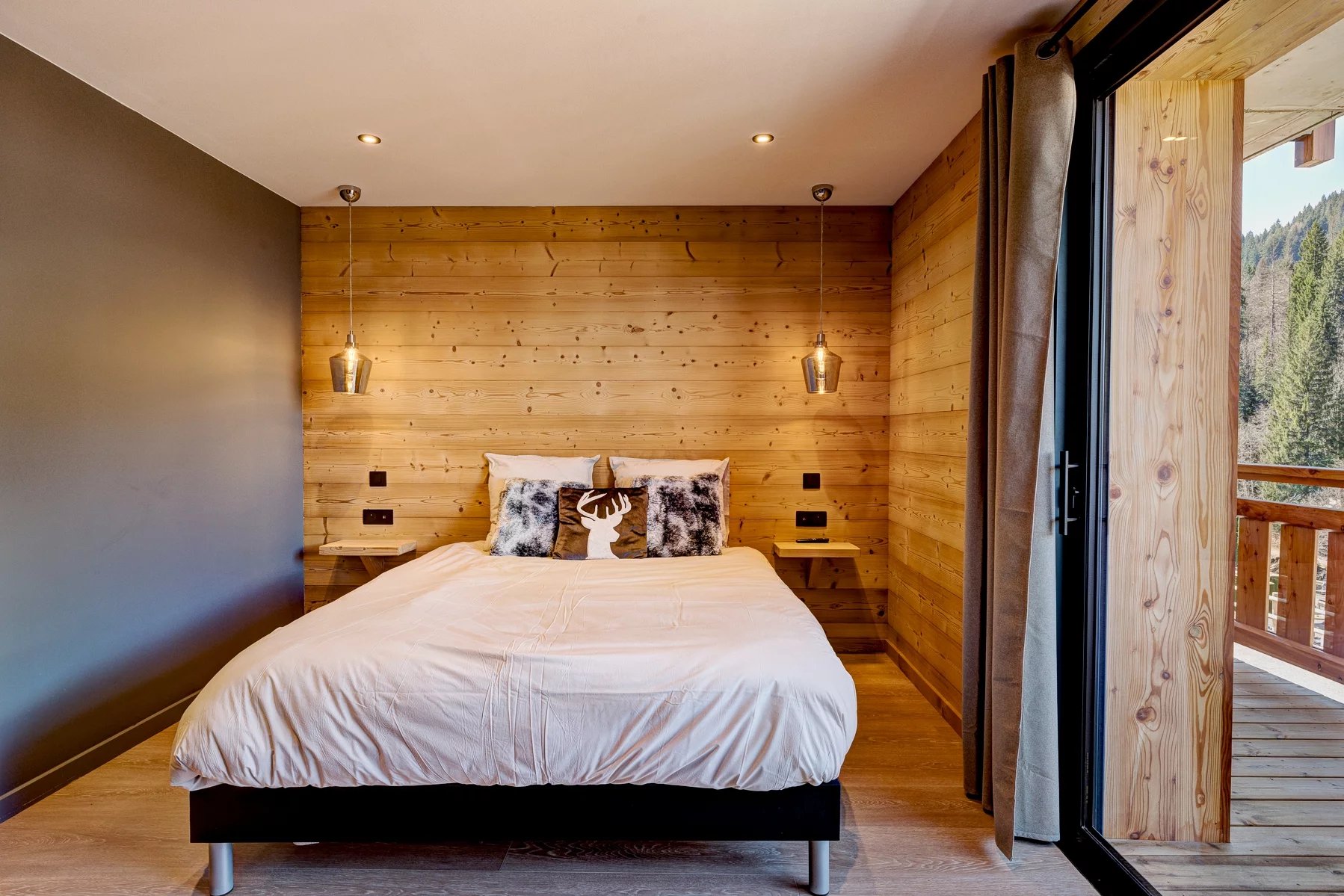 Photo of MORZINE– Brand new luxury chalet