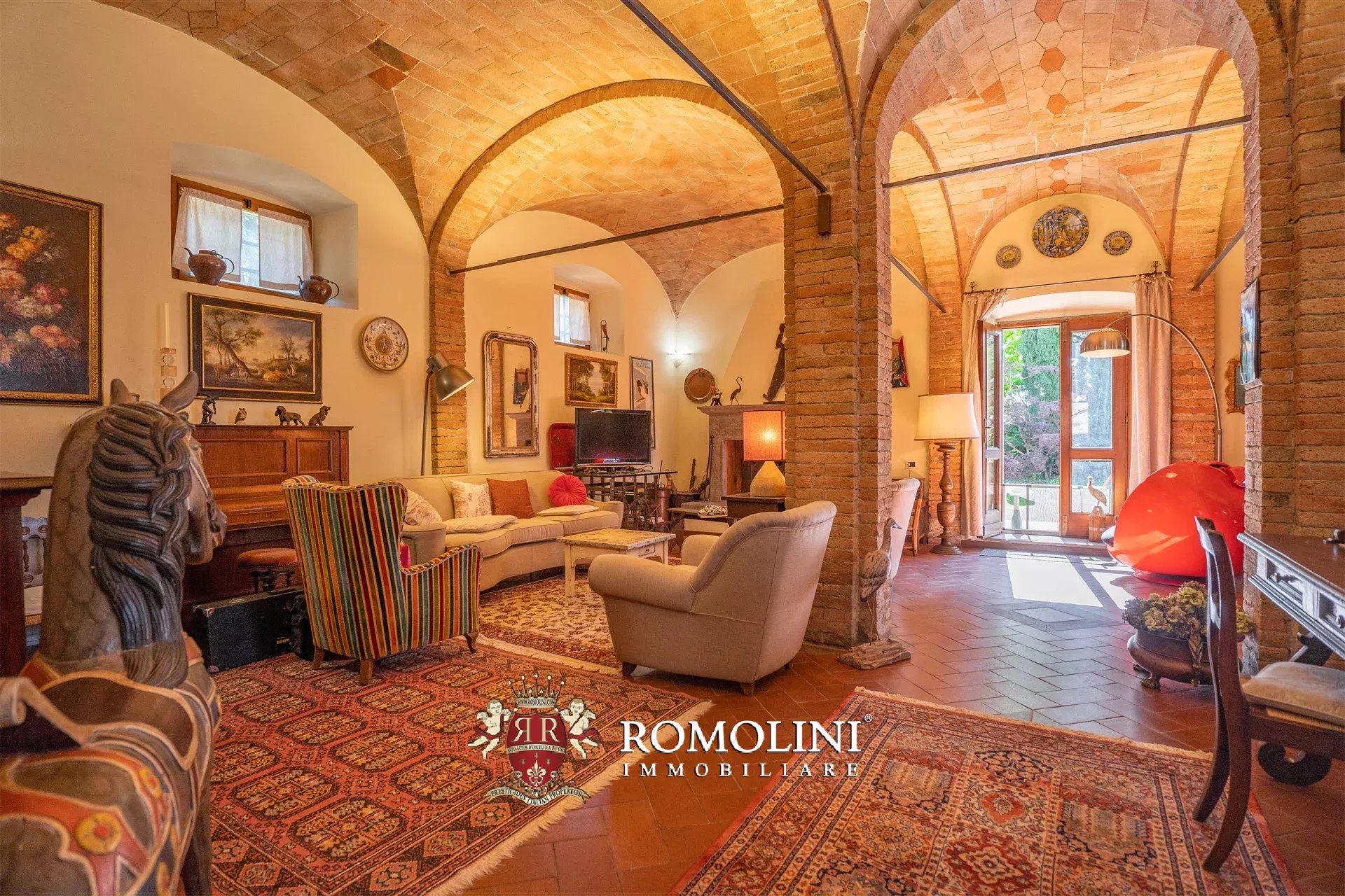7 Bedroom Villa/Townhouse's Image 33