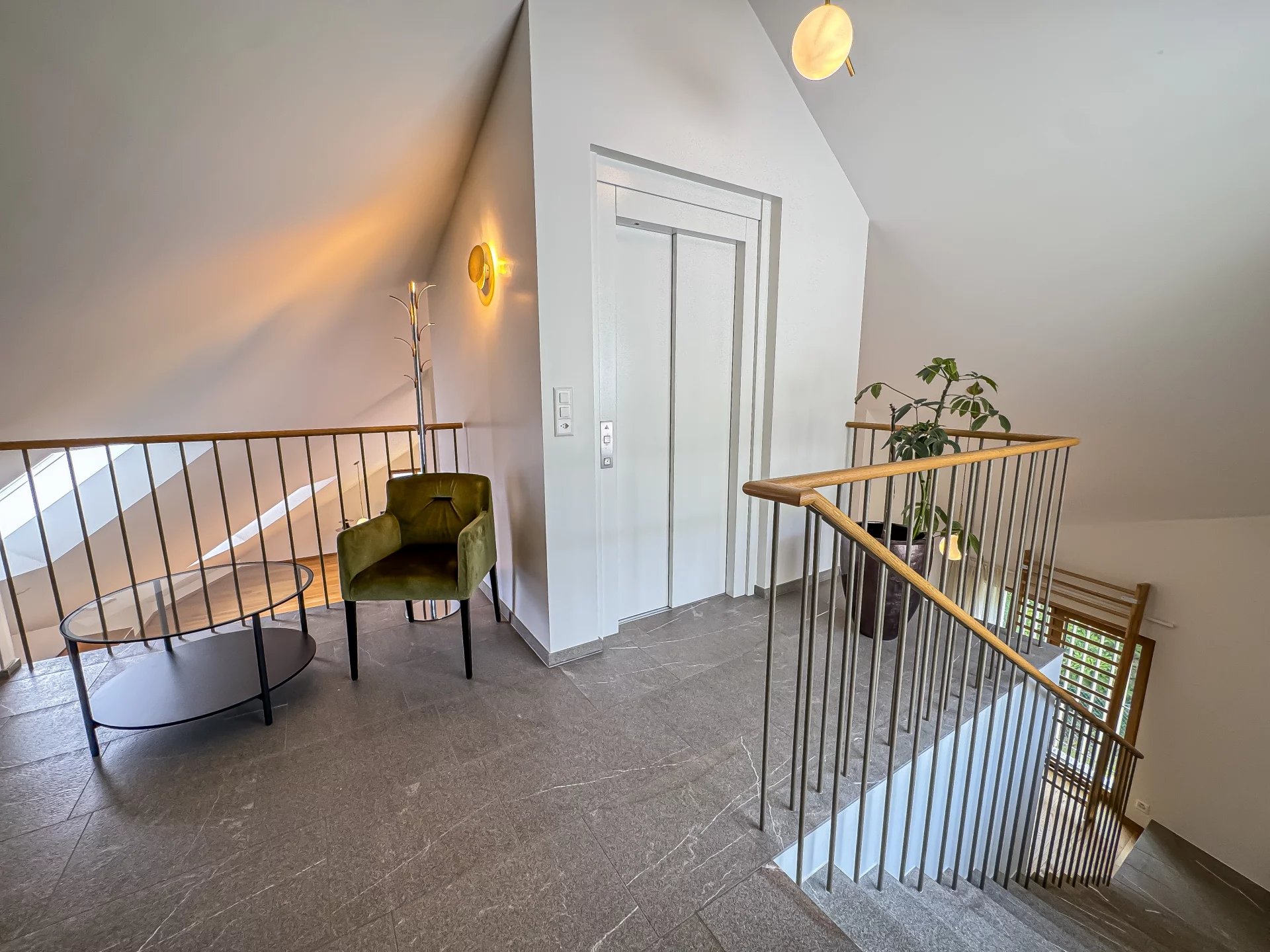 Villa d'exception en première ligne du lac !