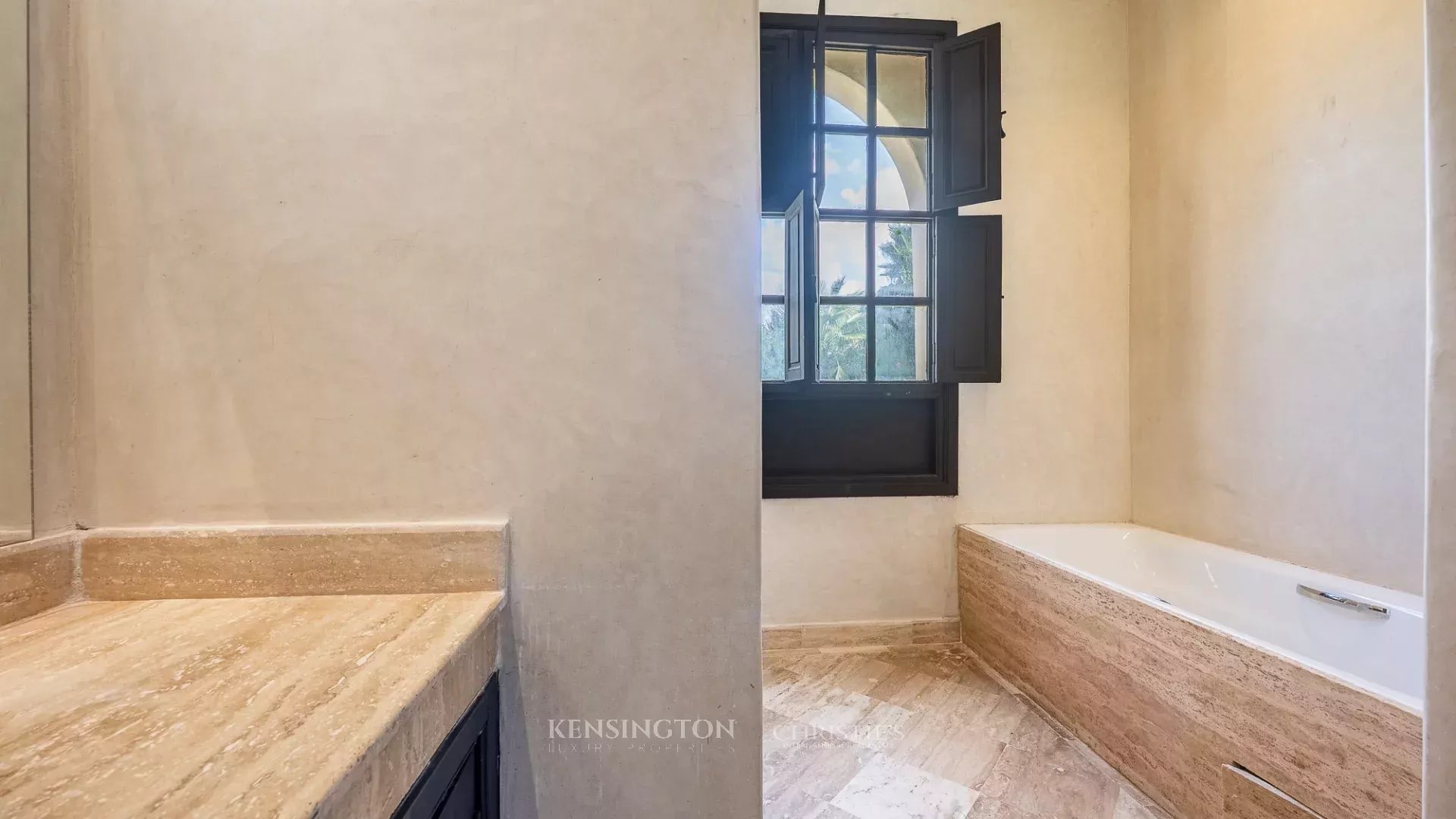 4 Bedroom Villa/Townhouse's Image 25