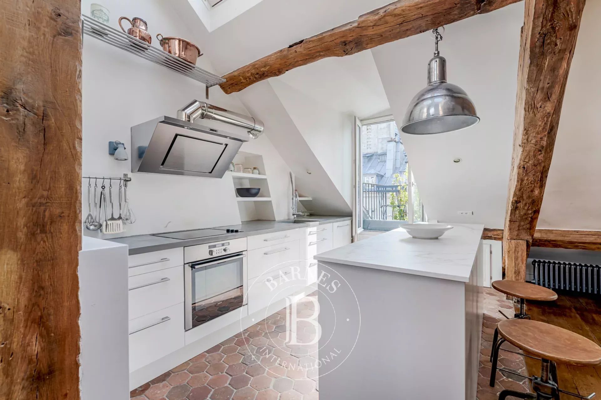 Daire Paris 3ème - picture 12