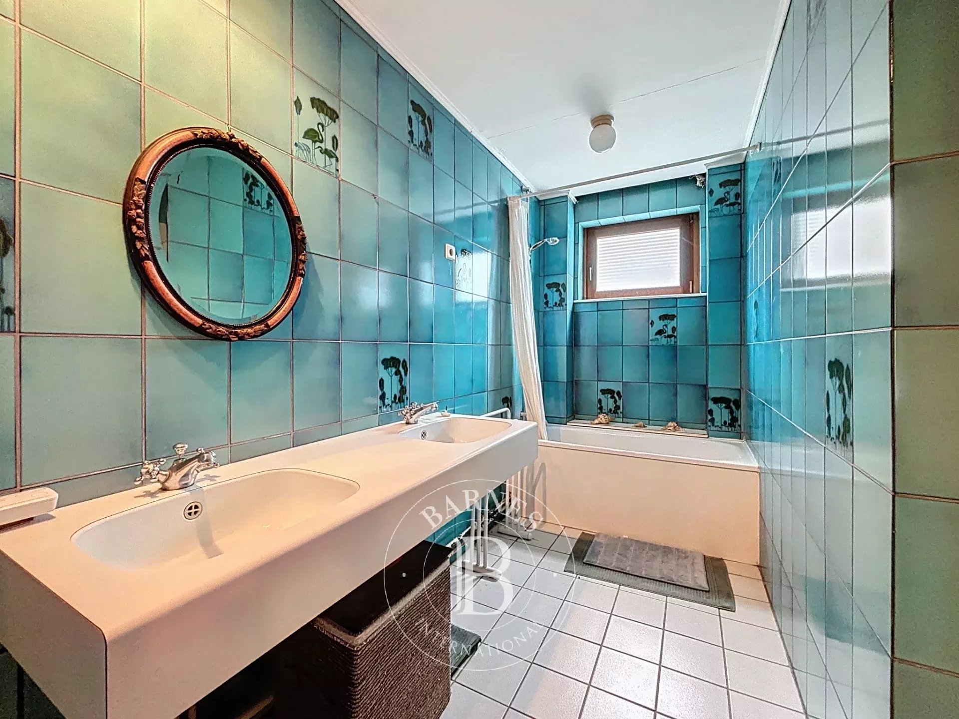 Woluwe-Saint-Pierre - Montgomery - Art deco house- 5 Bedrooms - South garden