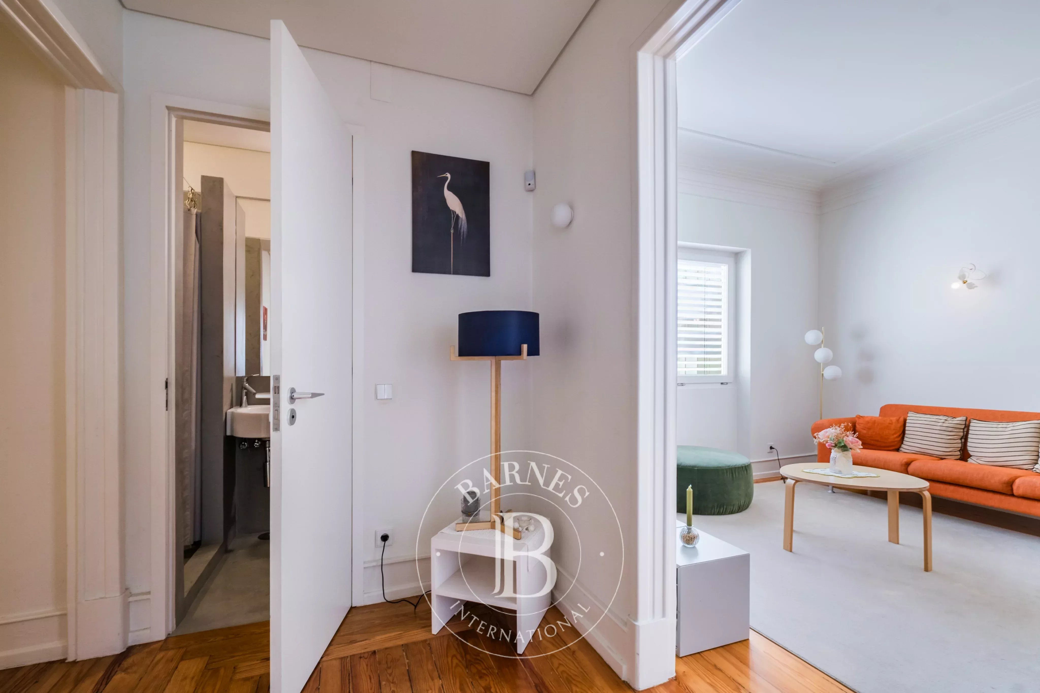 Centrality and comfort