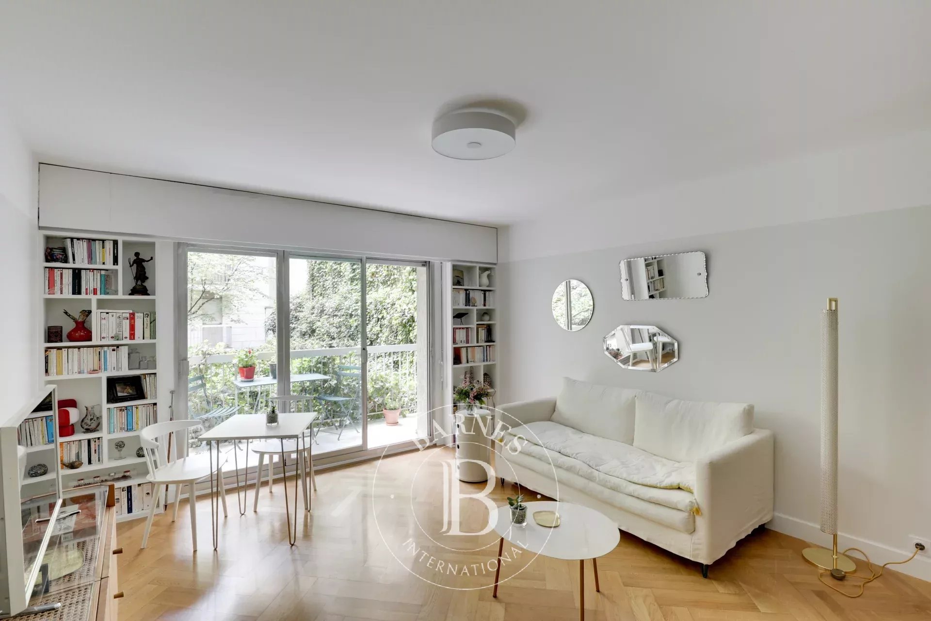 Daire Paris 7ème - picture 7