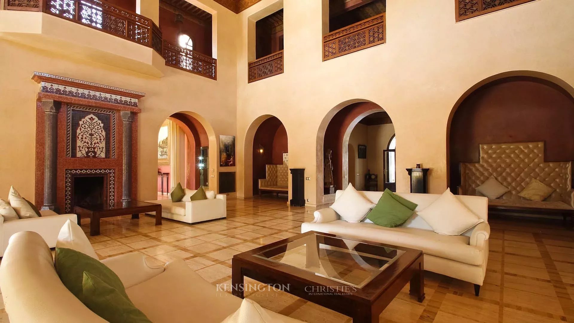 8 Bedroom Villa/Townhouse's Image 5