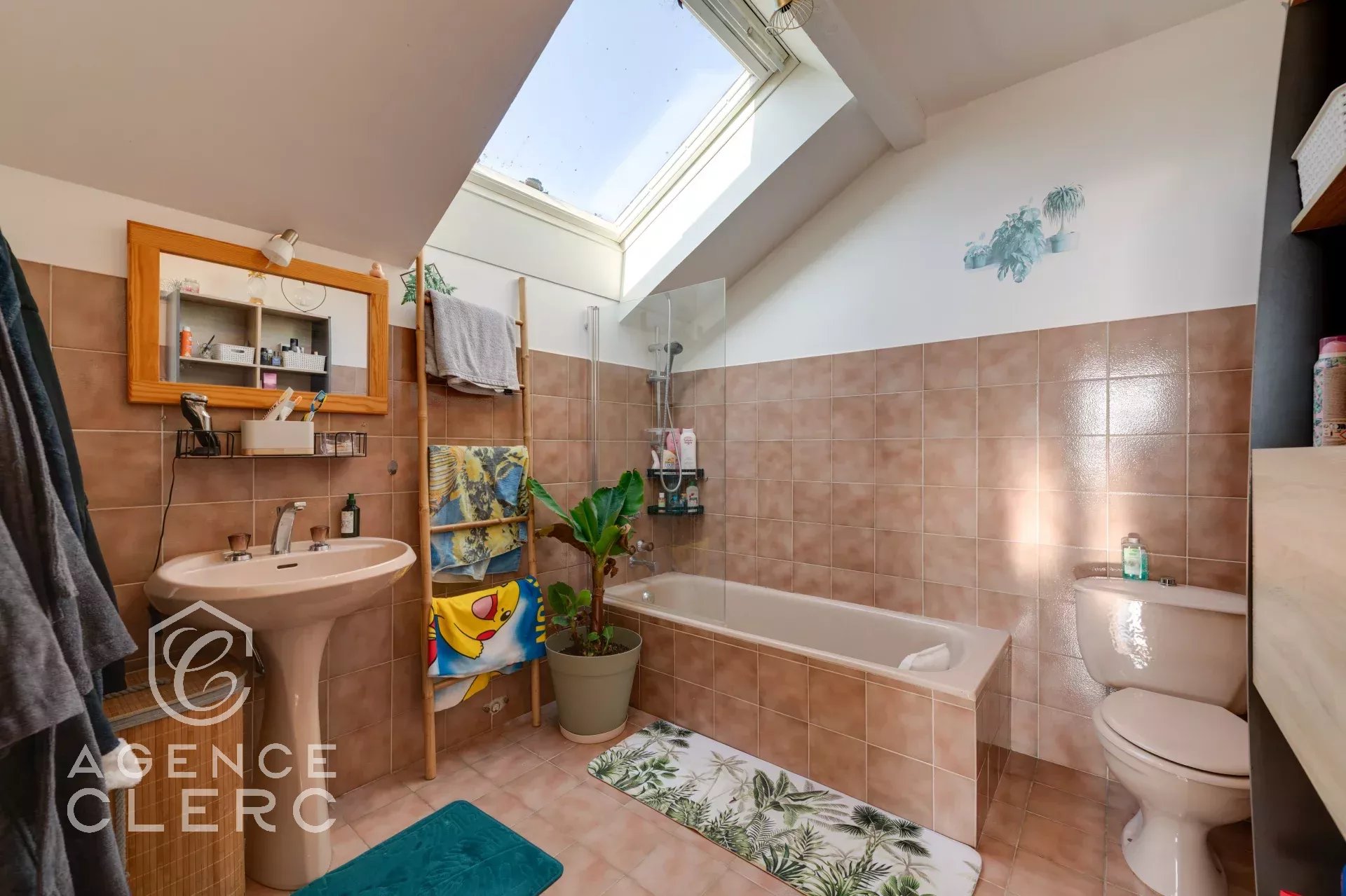 4 Bedroom Villa/Townhouse's Image 19