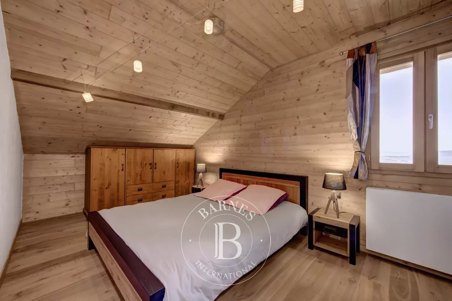 Ev Villaz - picture 10