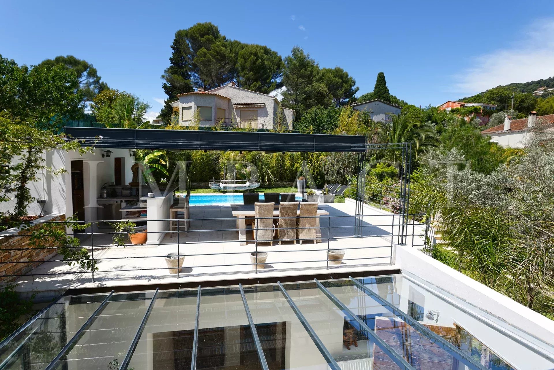 CANNES  VILLA RENOVEE BASSE CALIFORNIE A VENDRE
